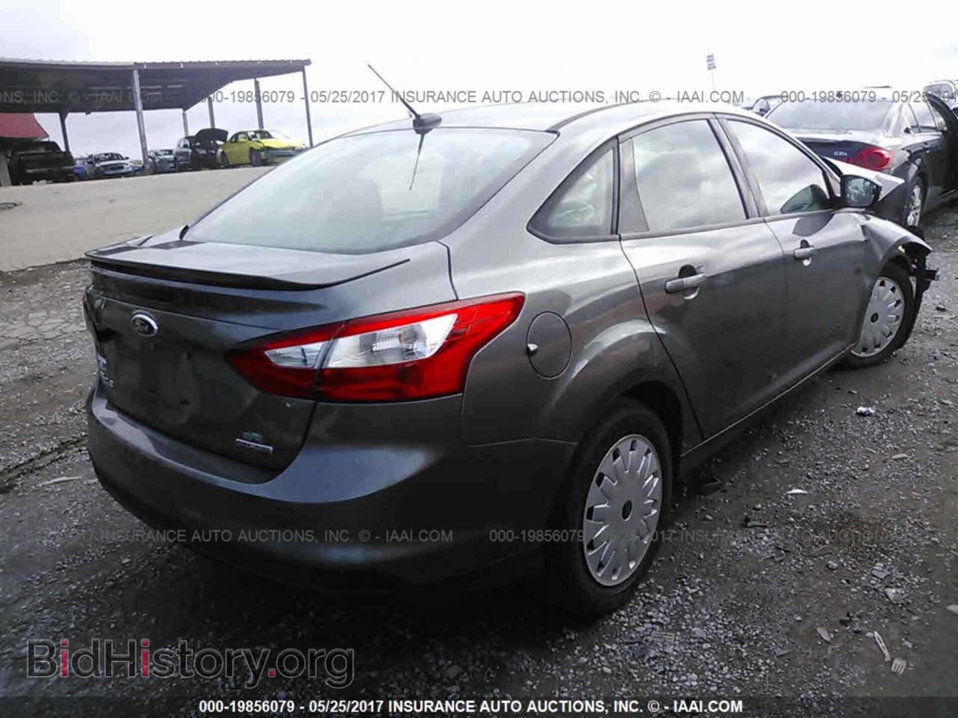 2013 Ford Focus - VIN: 1FADP3F2XDL282620 - Фото 4