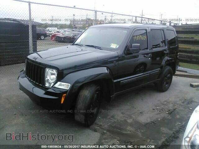2011 Jeep Liberty - VIN: 1J4PN2GK5BW569276 - Фото 2