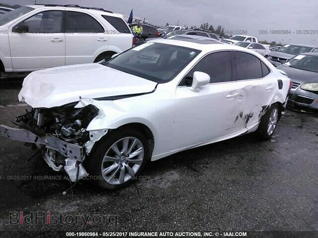 2016 Lexus Is - VIN: JTHBA1D29G5006284 - Photo 2