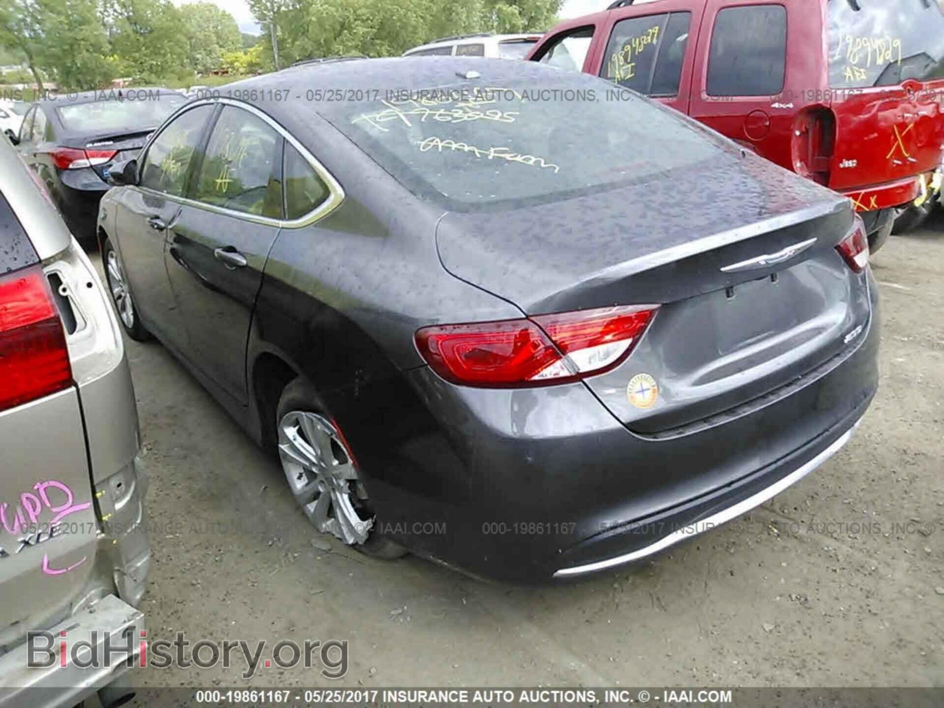 2015 Chrysler 200 - VIN: 1C3CCCAB8FN669803 - Photo 3