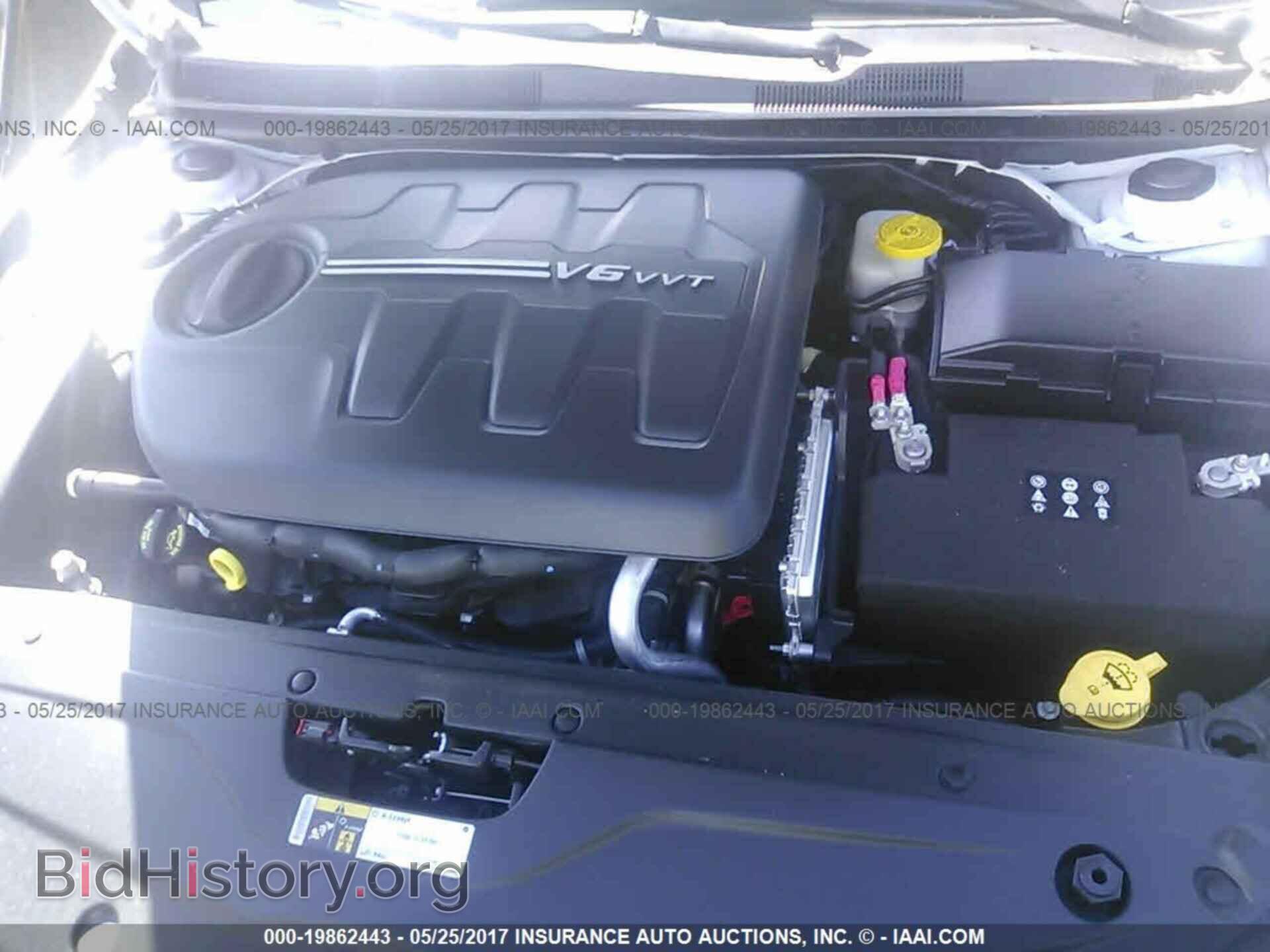 2015 Chrysler 200 - VIN: 1C3CCCDG8FN589201 - Photo 10