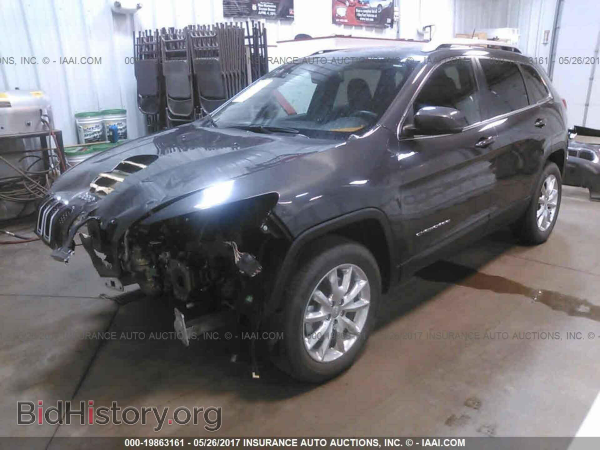 2015 Jeep Cherokee - VIN: 1C4PJMDS9FW705724 - Photo 2