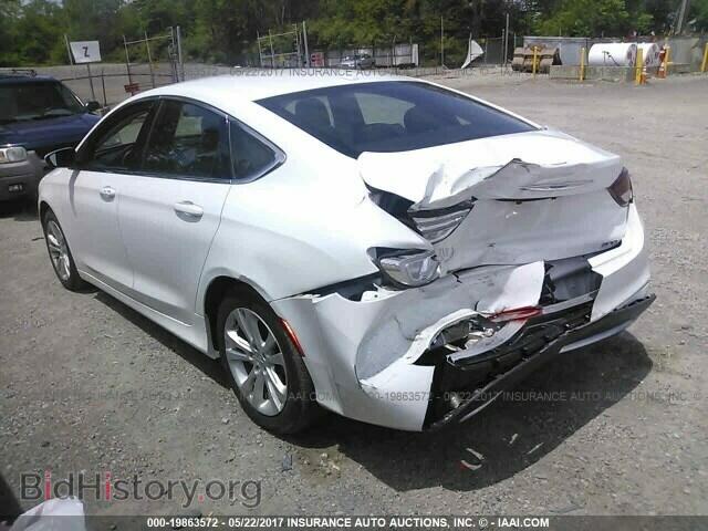2015 Chrysler 200 - VIN: 1C3CCCAB8FN733077 - Photo 3