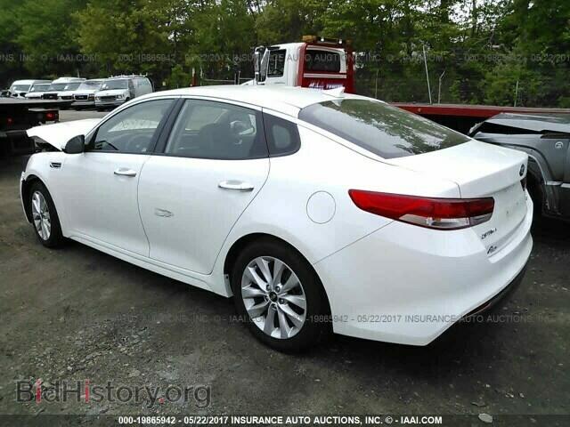2016 Kia Optima - VIN: 5XXGU4L30GG040765 - Photo 3