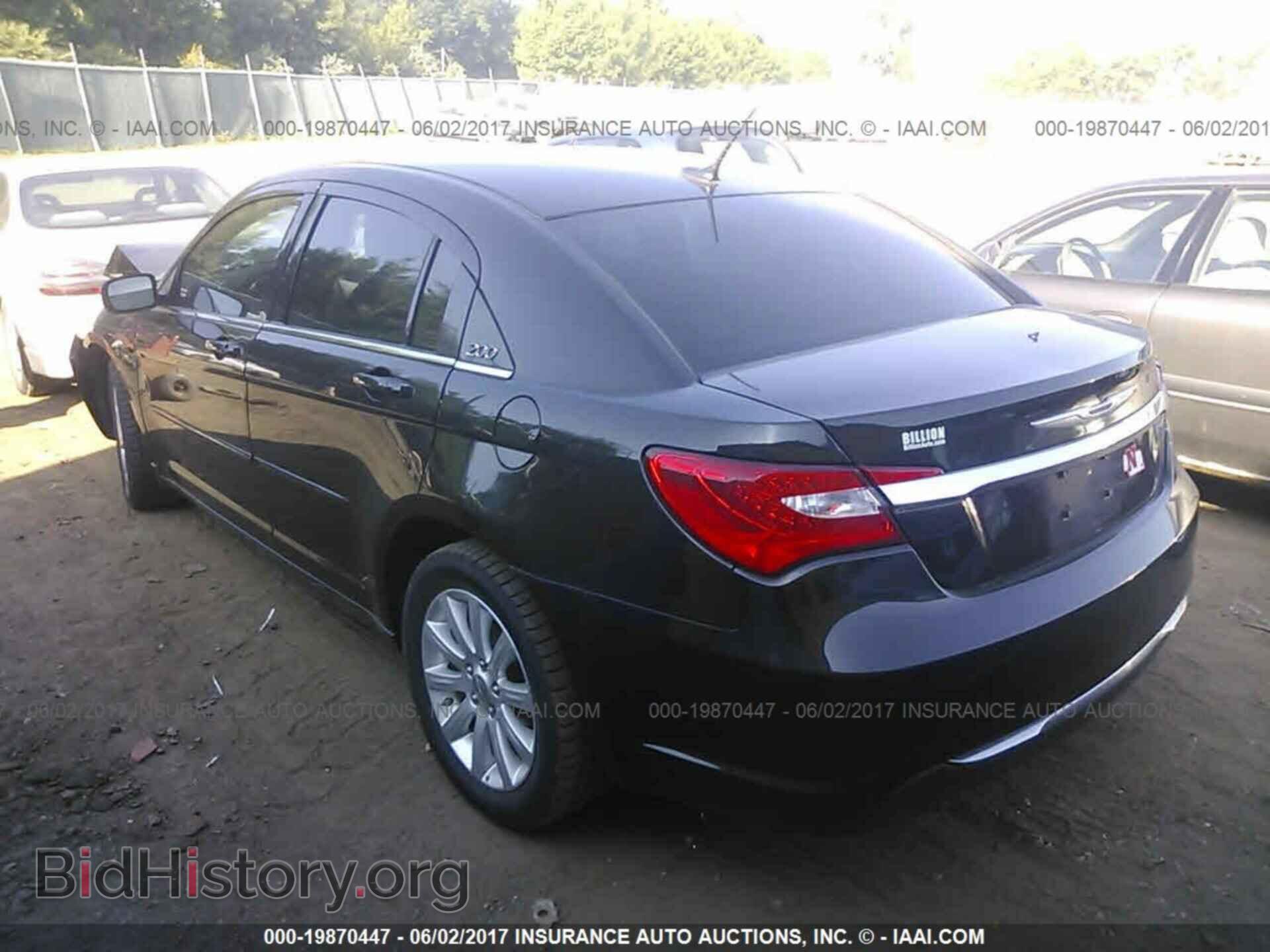 2012 Chrysler 200 - VIN: 1C3CCBBB3CN205094 - Photo 3