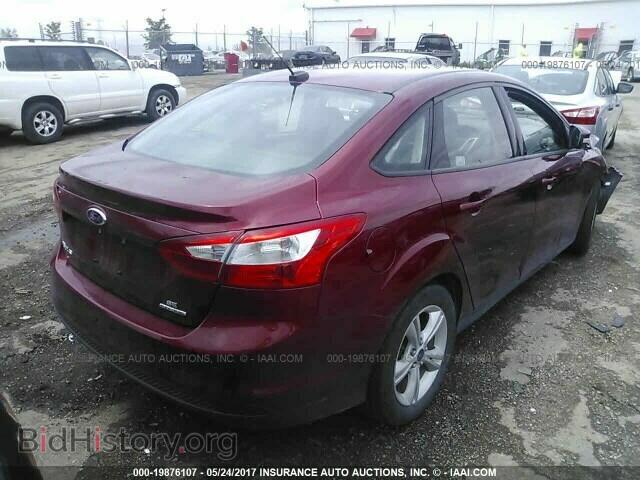 2014 Ford Focus - VIN: 1FADP3F22EL427585 - Photo 4