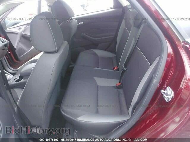 2014 Ford Focus - VIN: 1FADP3F22EL427585 - Photo 8