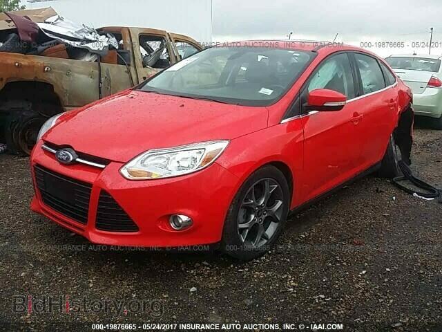 2012 Ford Focus - VIN: 1FAHP3H27CL454017 - Photo 2