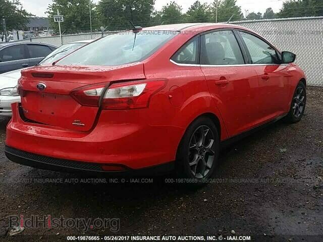 2012 Ford Focus - VIN: 1FAHP3H27CL454017 - Photo 4