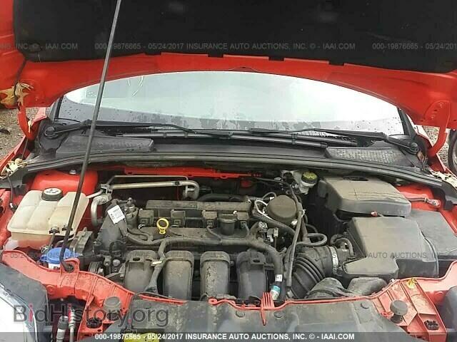 2012 Ford Focus - VIN: 1FAHP3H27CL454017 - Photo 10