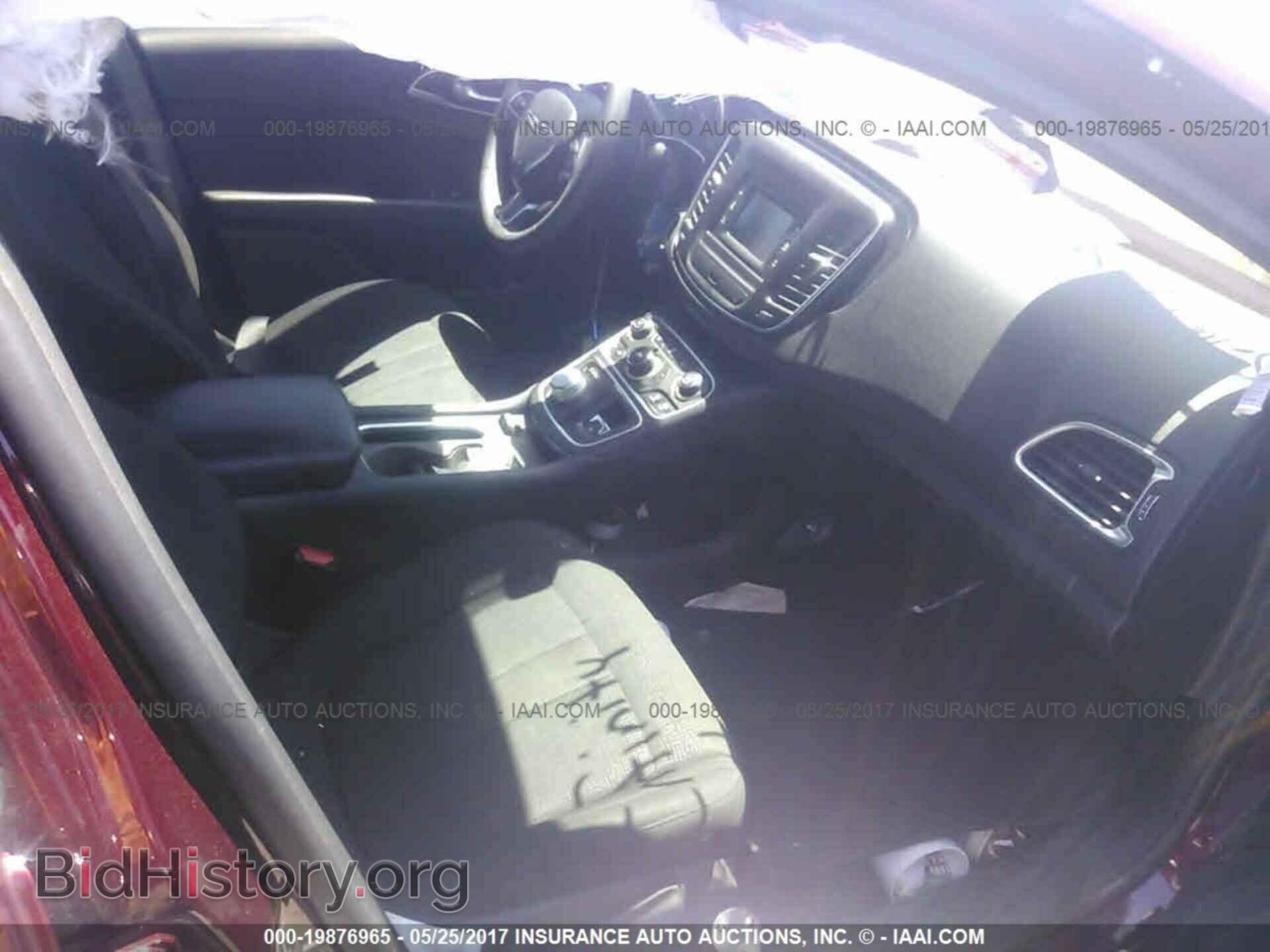 2015 Chrysler 200 - VIN: 1C3CCCAB7FN697933 - Photo 5