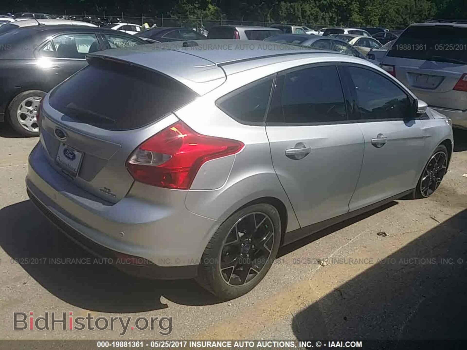 2014 Ford Focus - VIN: 1FADP3K24EL208794 - Фото 4