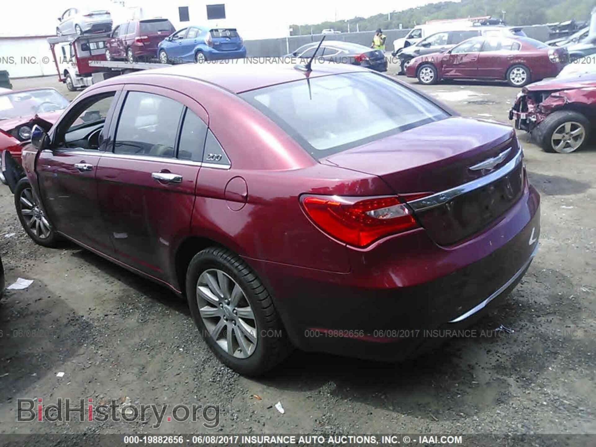 2013 Chrysler 200 - VIN: 1C3CCBCG0DN507485 - Фото 3