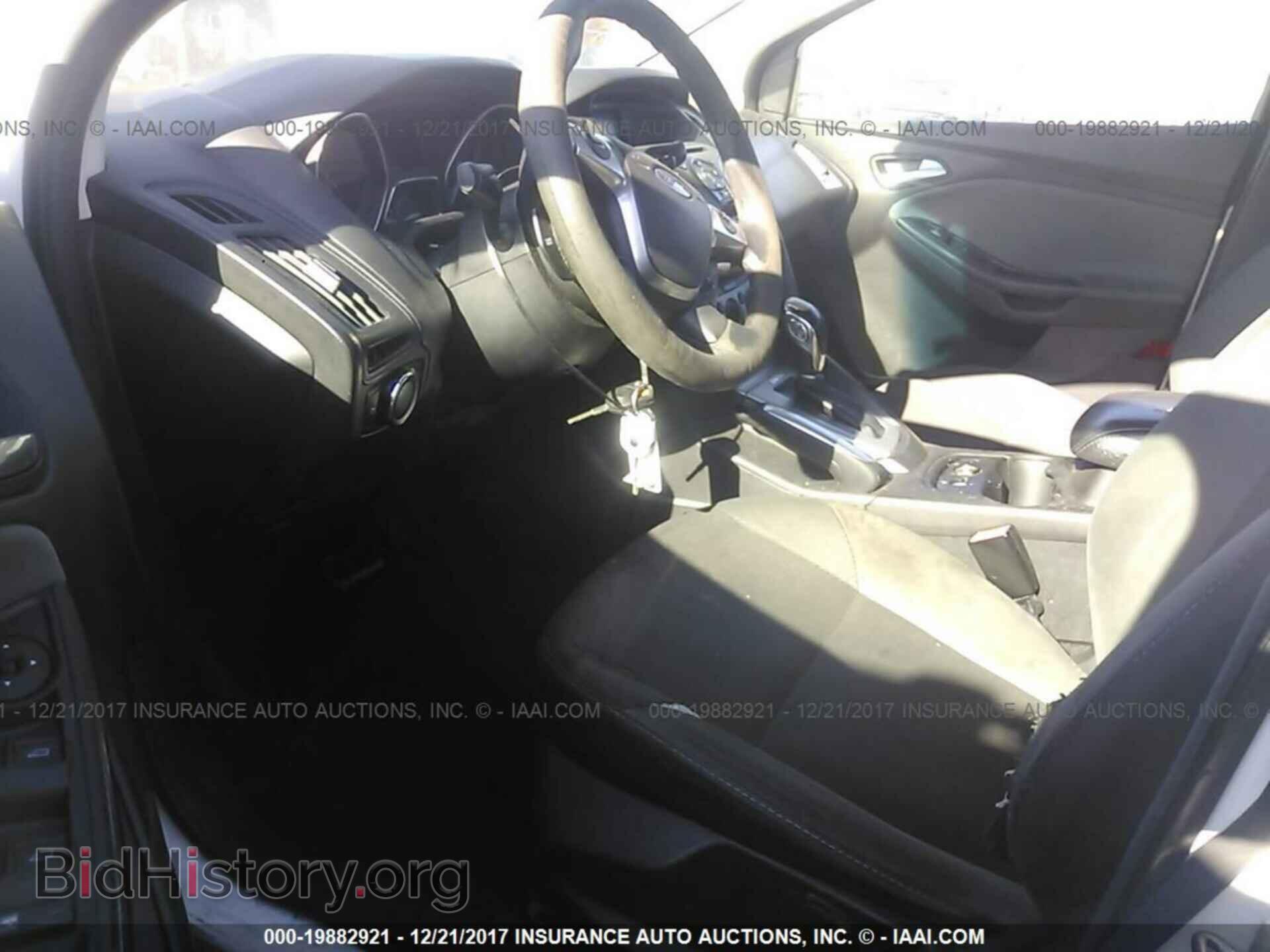 2013 Ford Focus - VIN: 1FADP3F24DL136441 - Фото 5