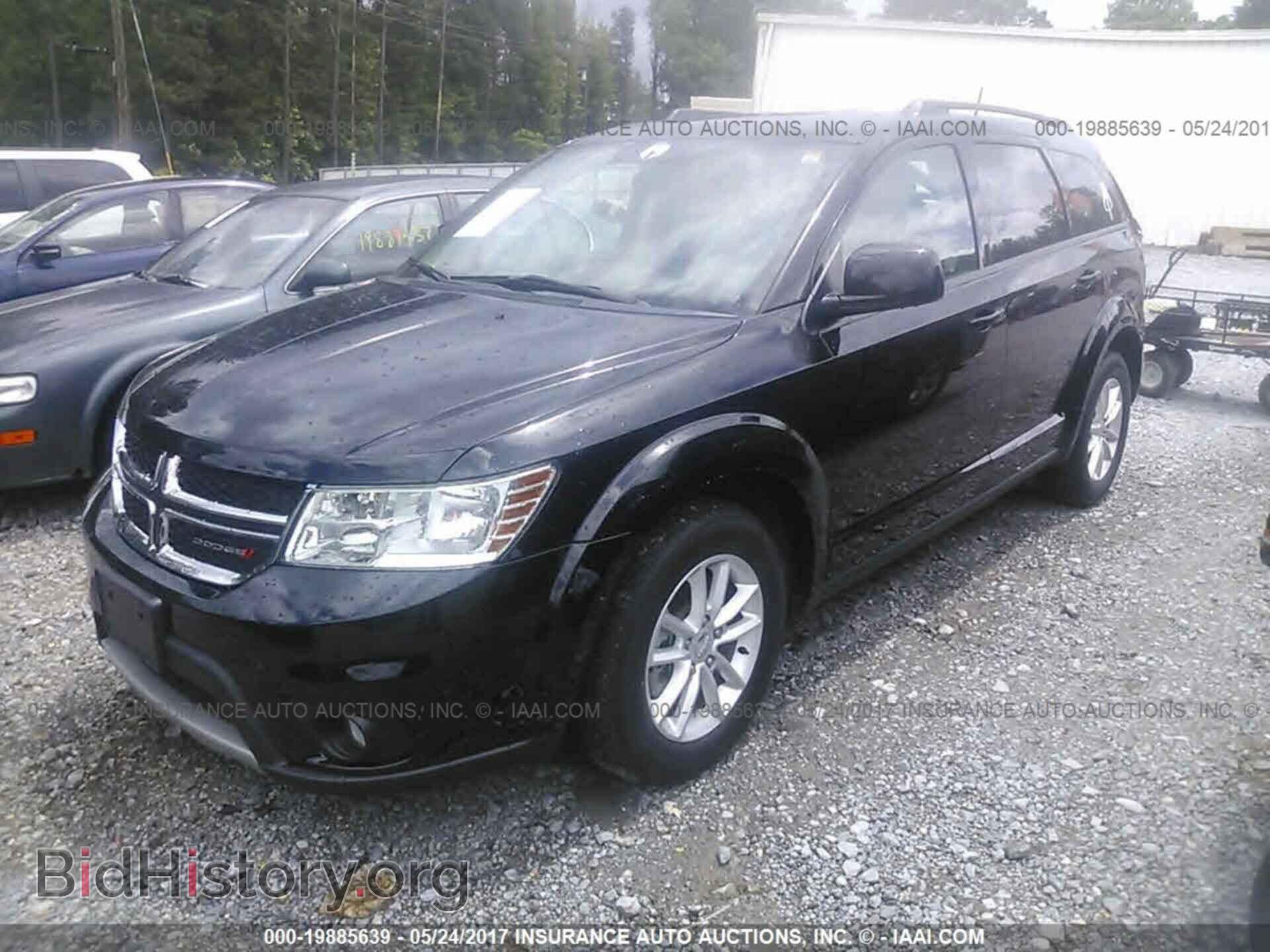 2015 Dodge Journey - VIN: 3C4PDCBG2FT742460 - Photo 2