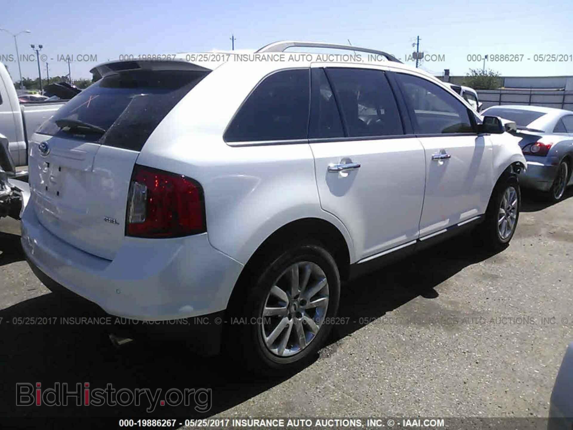 2011 Ford Edge - VIN: 2FMDK3JC5BBB34814 - Photo 4