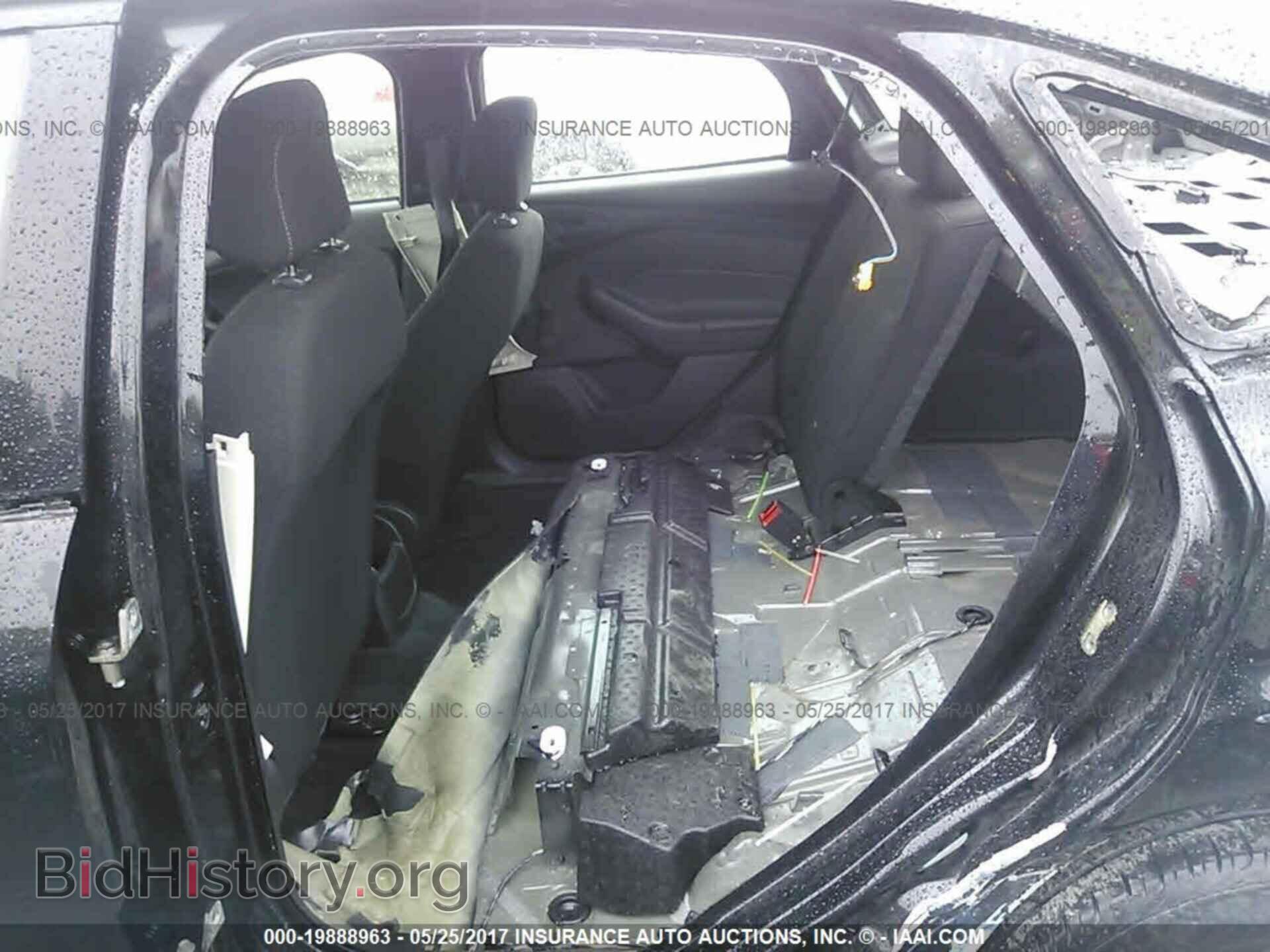 2015 Ford Focus - VIN: 1FADP3E22FL272765 - Photo 8