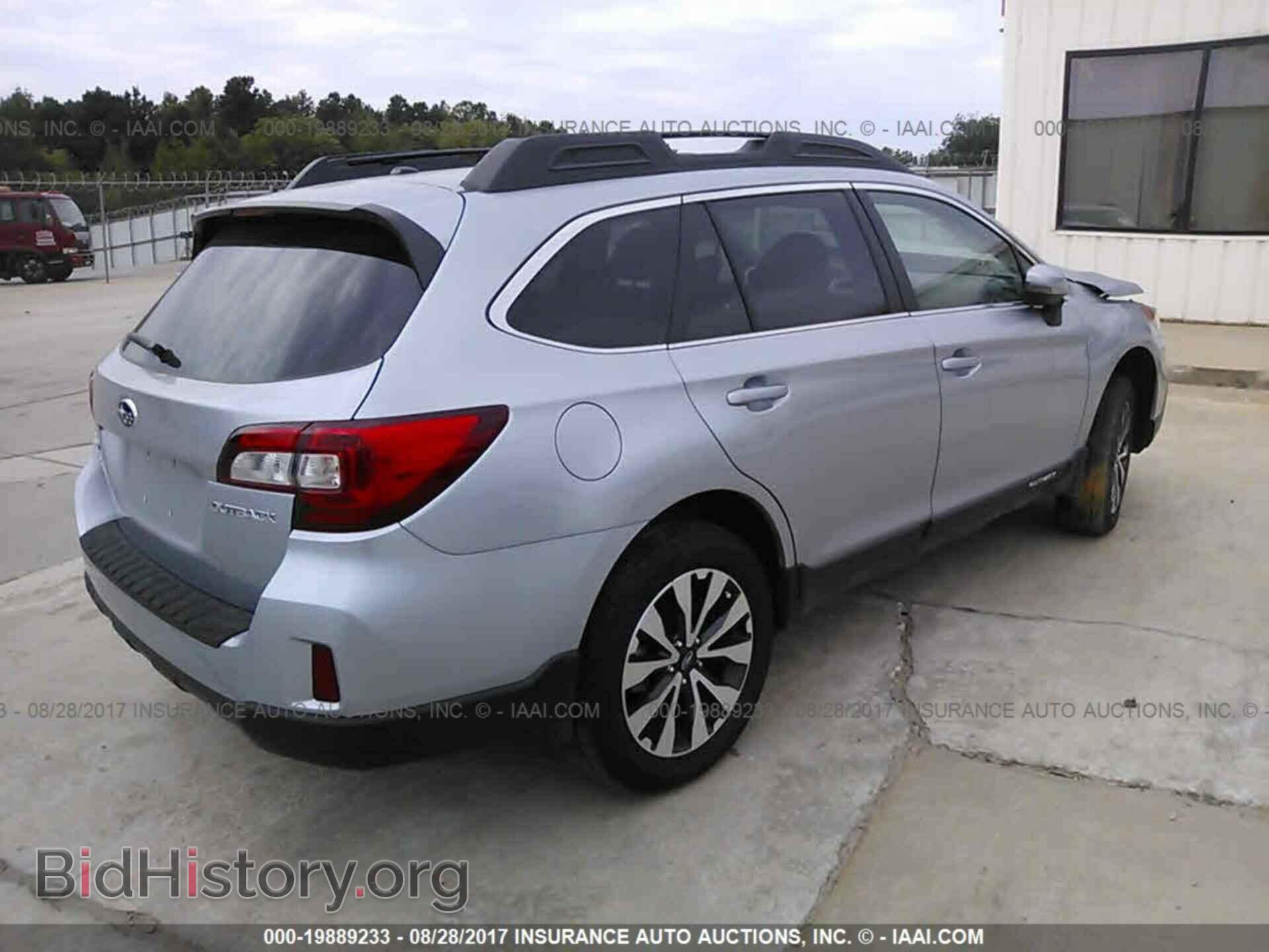 2015 Subaru Outback - VIN: 4S4BSBJC4F3355604 - Фото 4