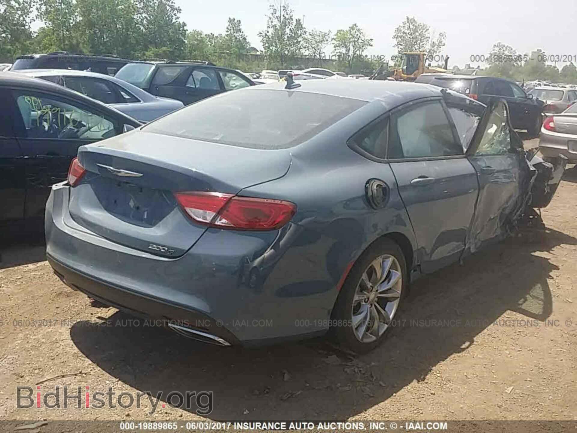 2015 Chrysler 200 - VIN: 1C3CCCBB4FN566408 - Photo 4