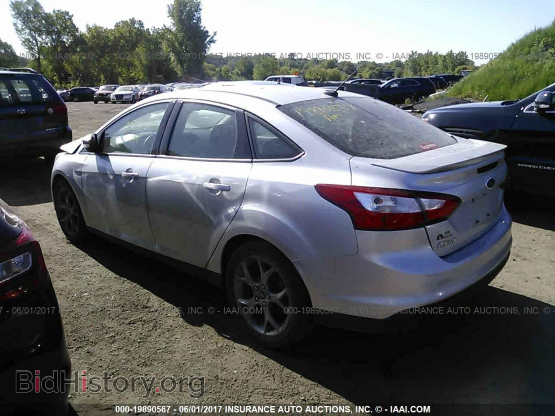 2013 Ford Focus - VIN: 1FADP3F20DL227741 - Фото 3