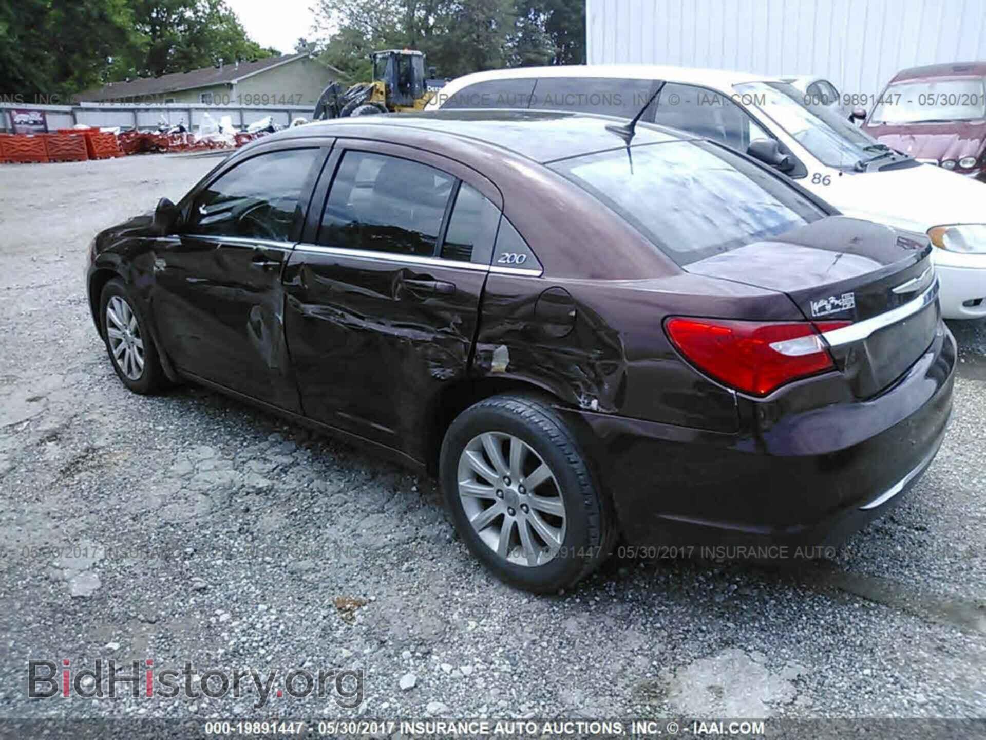2013 Chrysler 200 - VIN: 1C3CCBBB0DN539309 - Photo 3