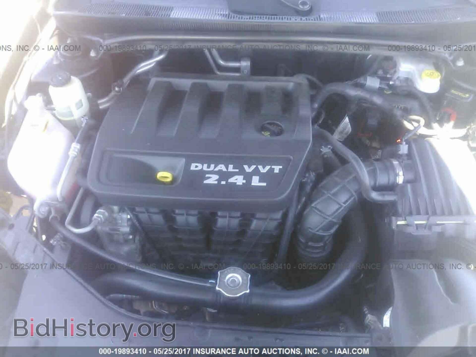2013 Chrysler 200 - VIN: 1C3CCBBB5DN684992 - Photo 10