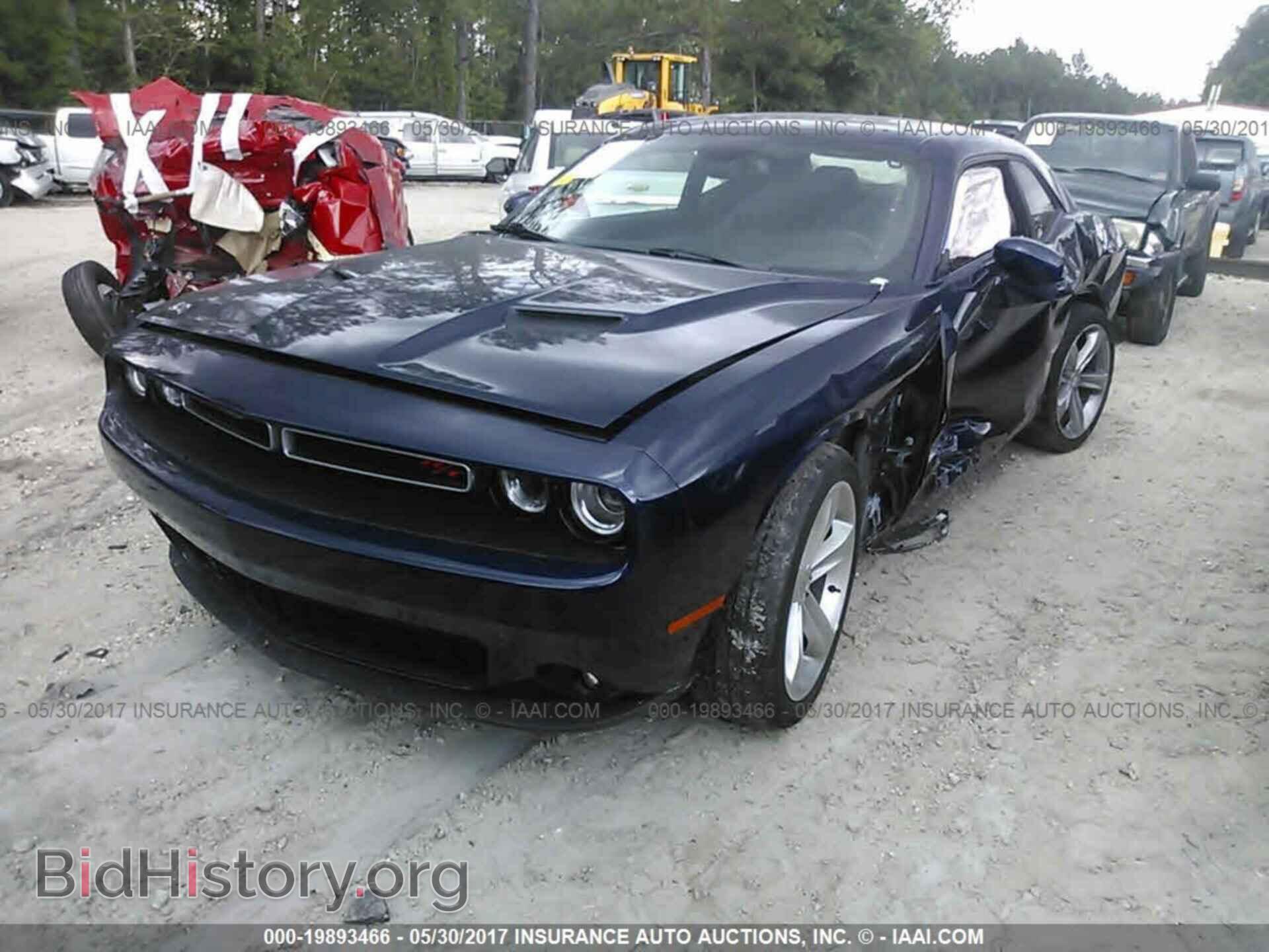 2015 Dodge Challenger - VIN: 2C3CDZAT1FH783949 - Фото 2
