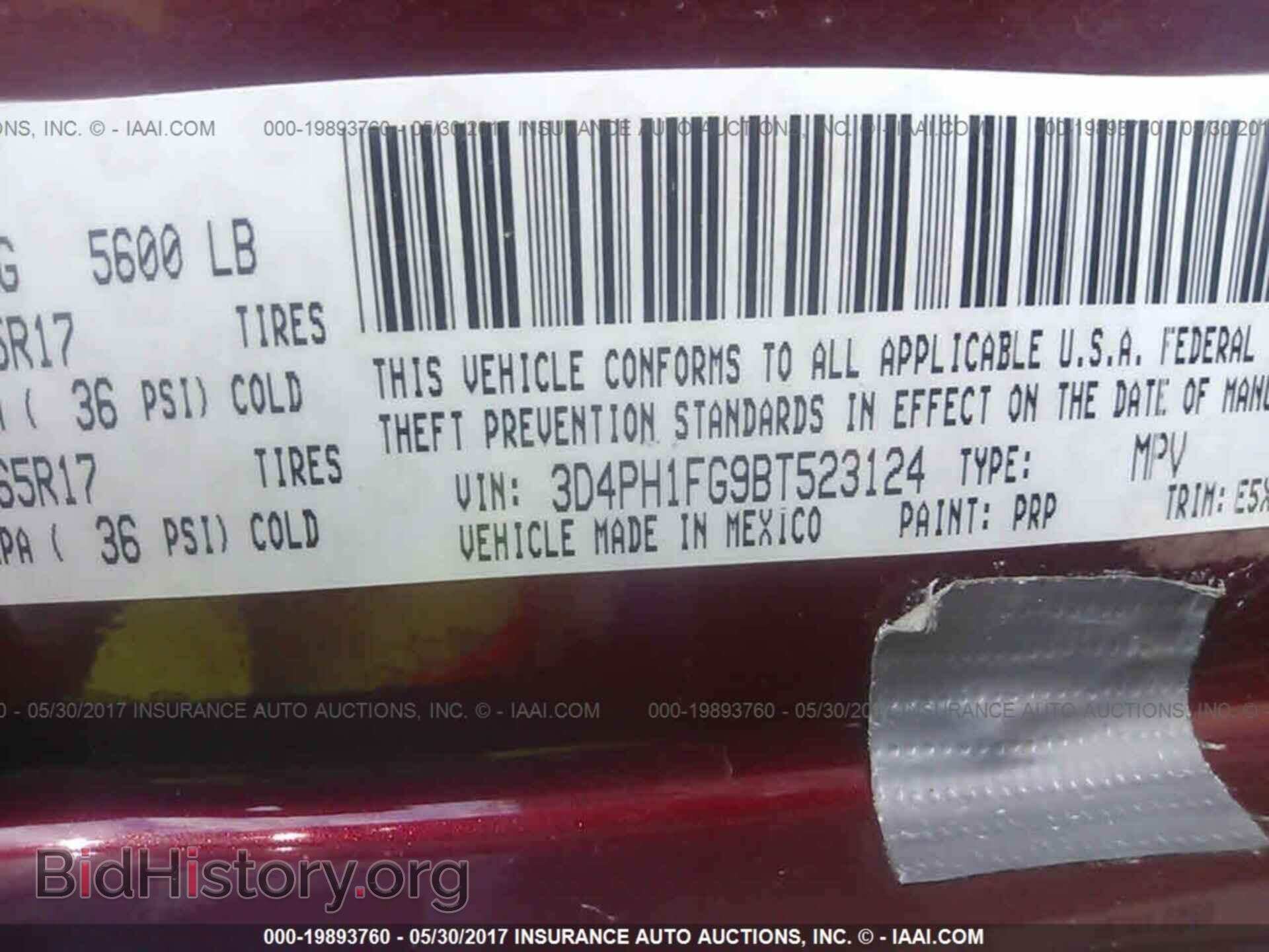 2011 Dodge Journey - VIN: 3D4PH1FG9BT523124 - Photo 9