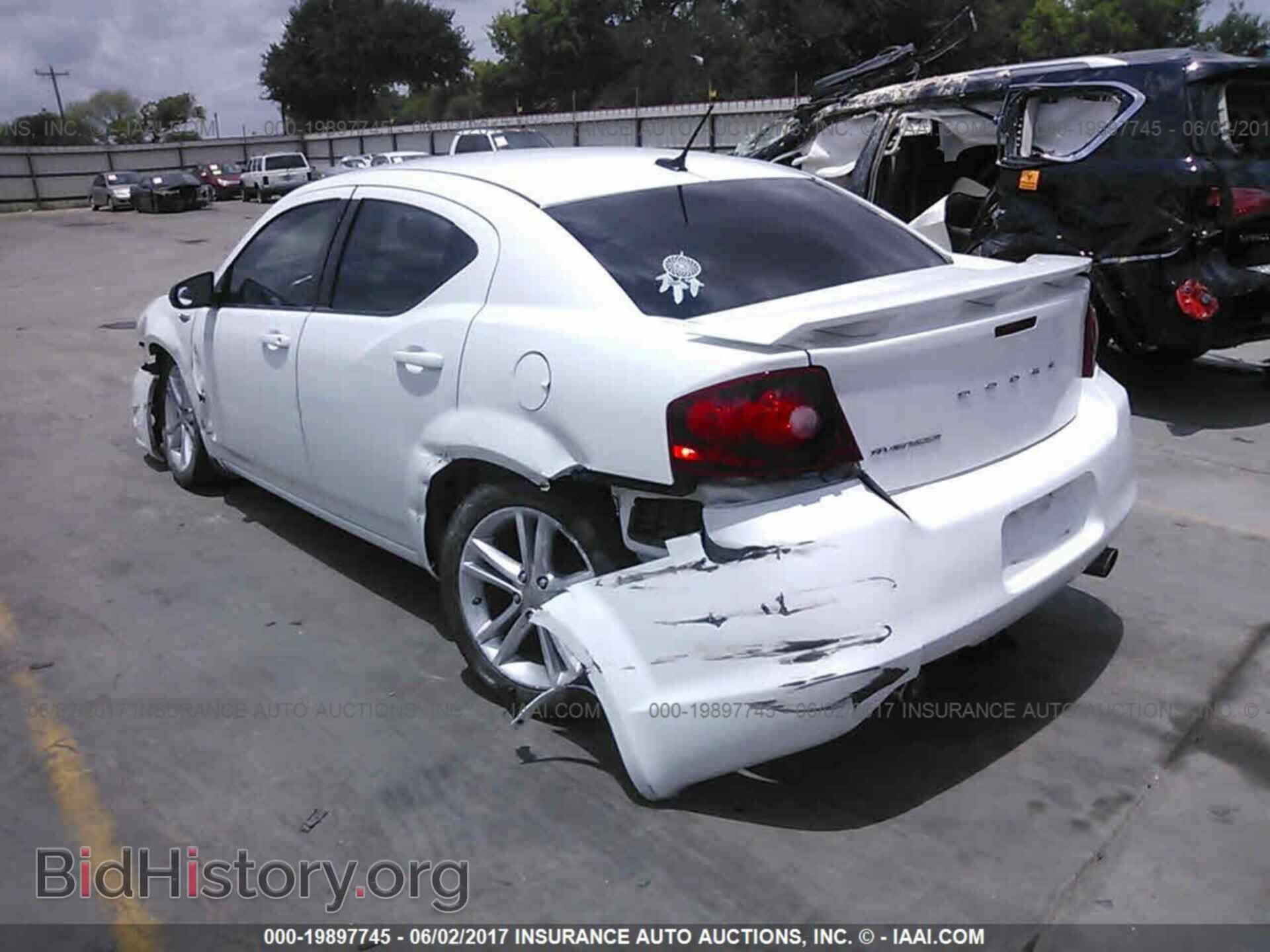 2013 Dodge Avenger - VIN: 1C3CDZAG4DN587348 - Фото 3