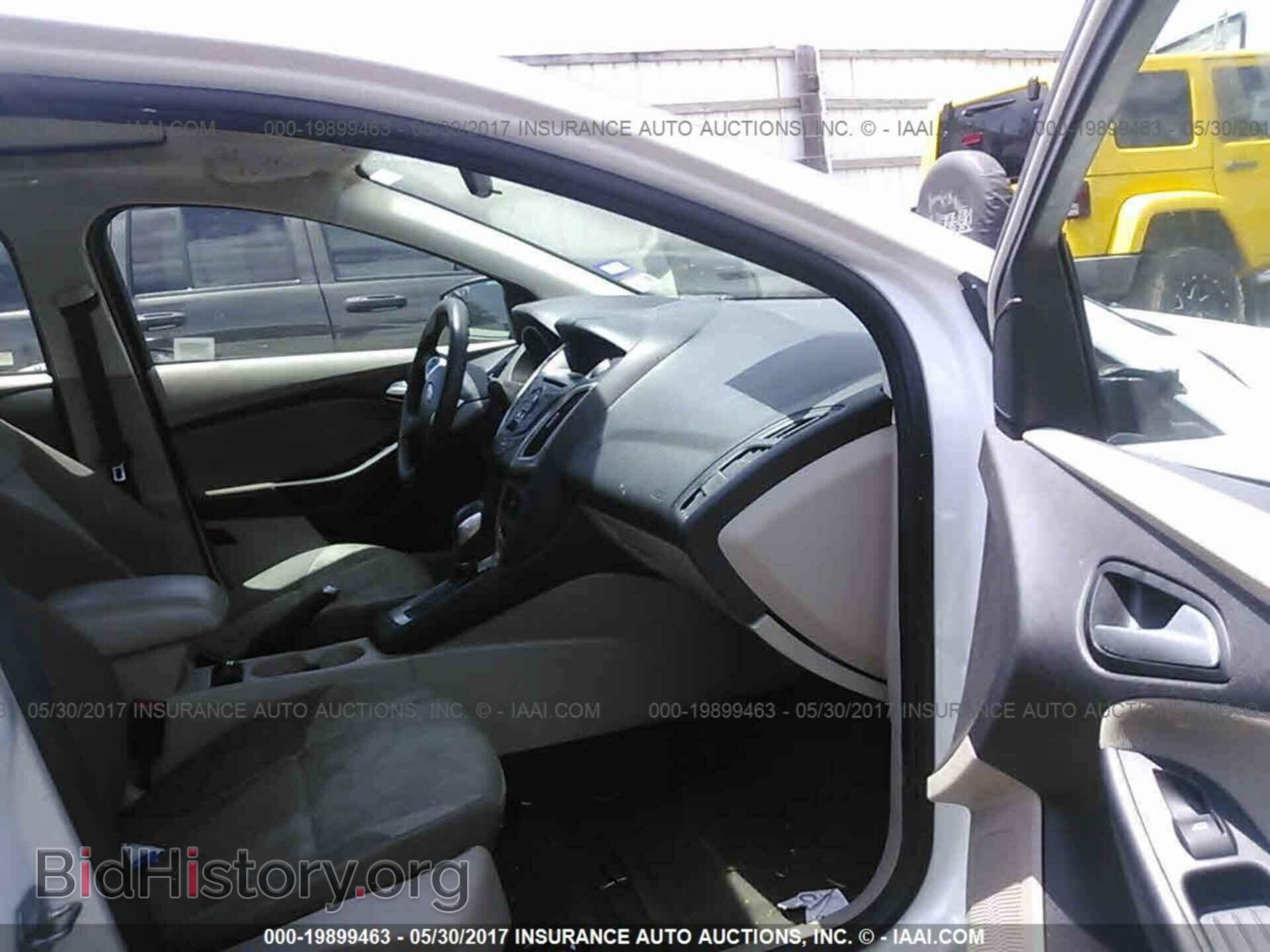 2014 Ford Focus - VIN: 1FADP3F21EL277386 - Фото 5