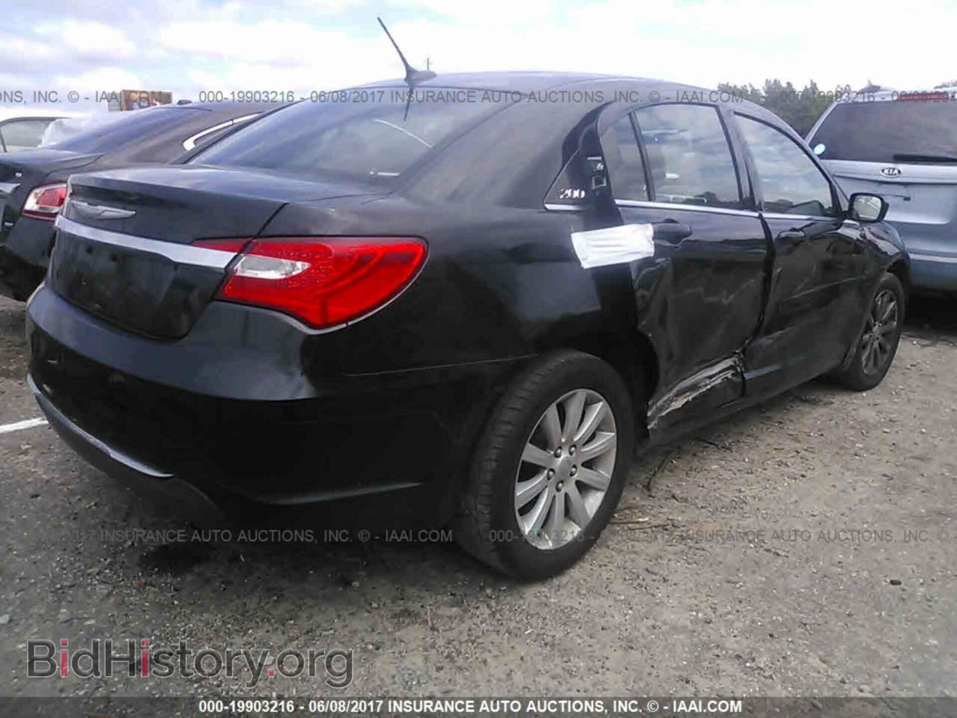 2012 Chrysler 200 - VIN: 1C3CCBBB1CN278562 - Фото 4