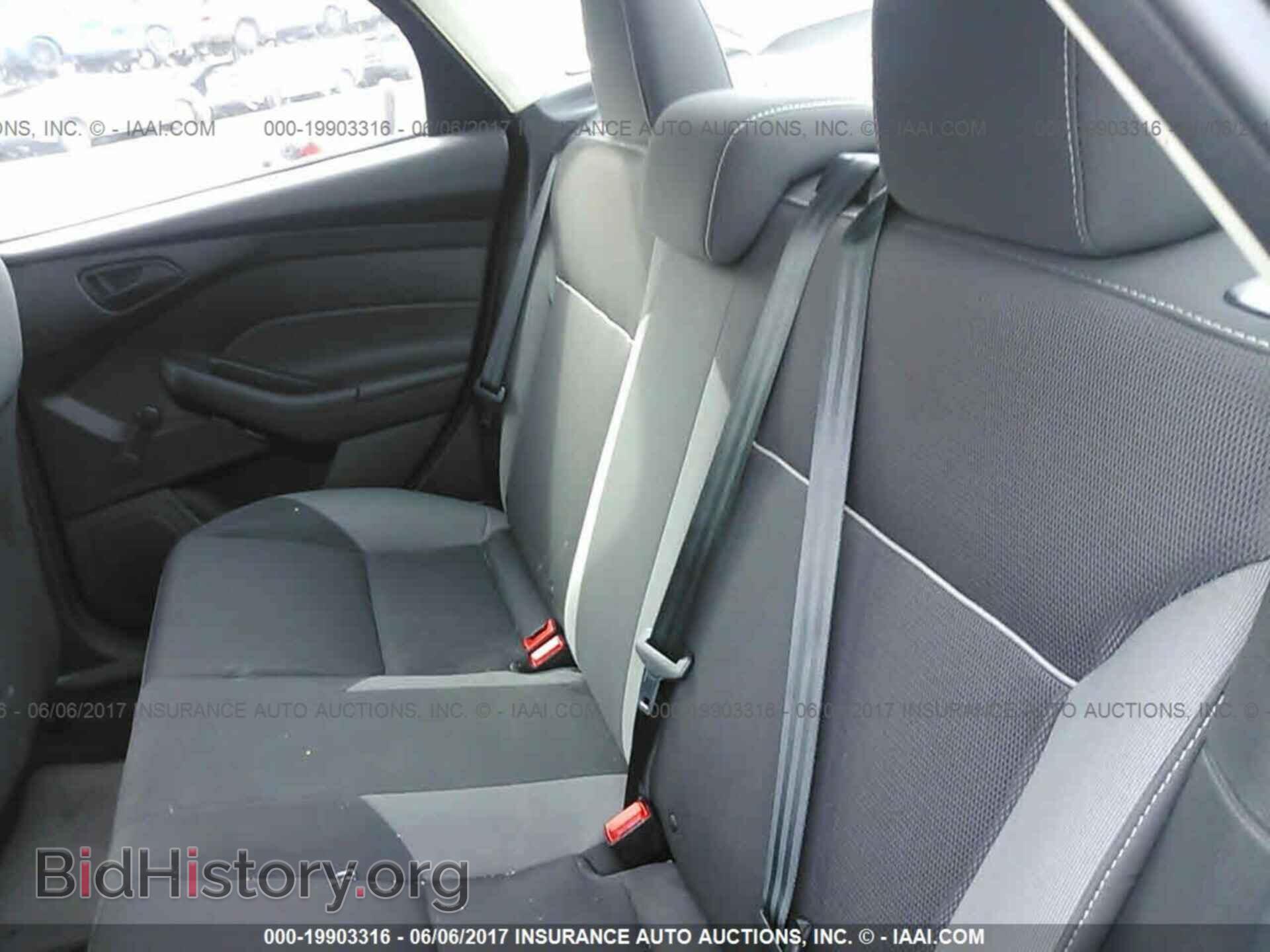 2012 Ford Focus - VIN: 1FAHP3E27CL444575 - Photo 8