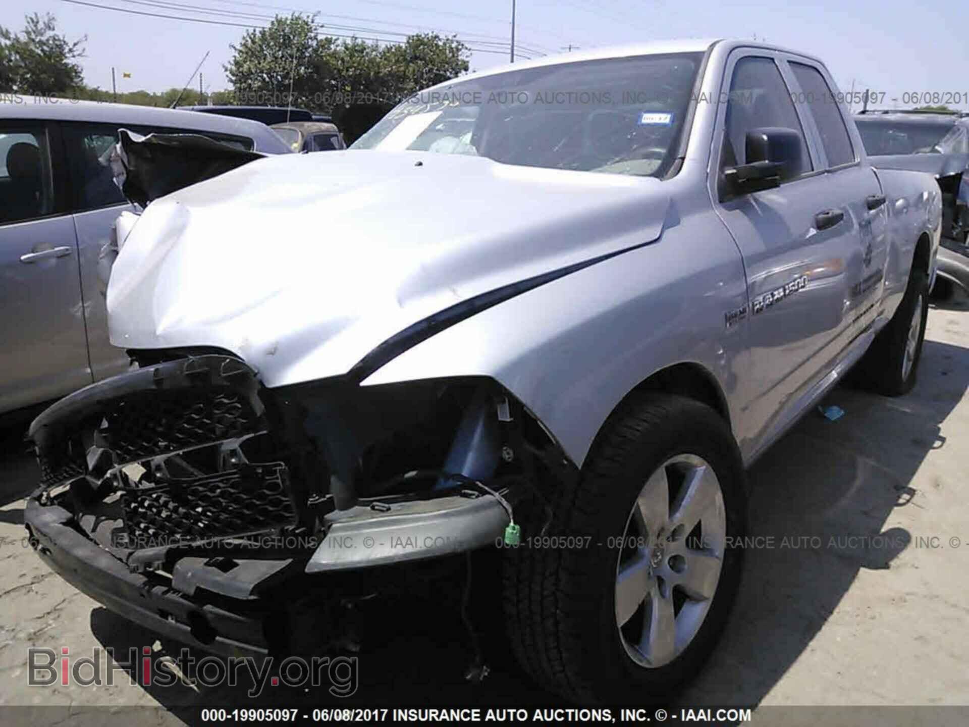2012 Dodge Ram 1500 - VIN: 1C6RD6FT0CS310228 - Photo 2