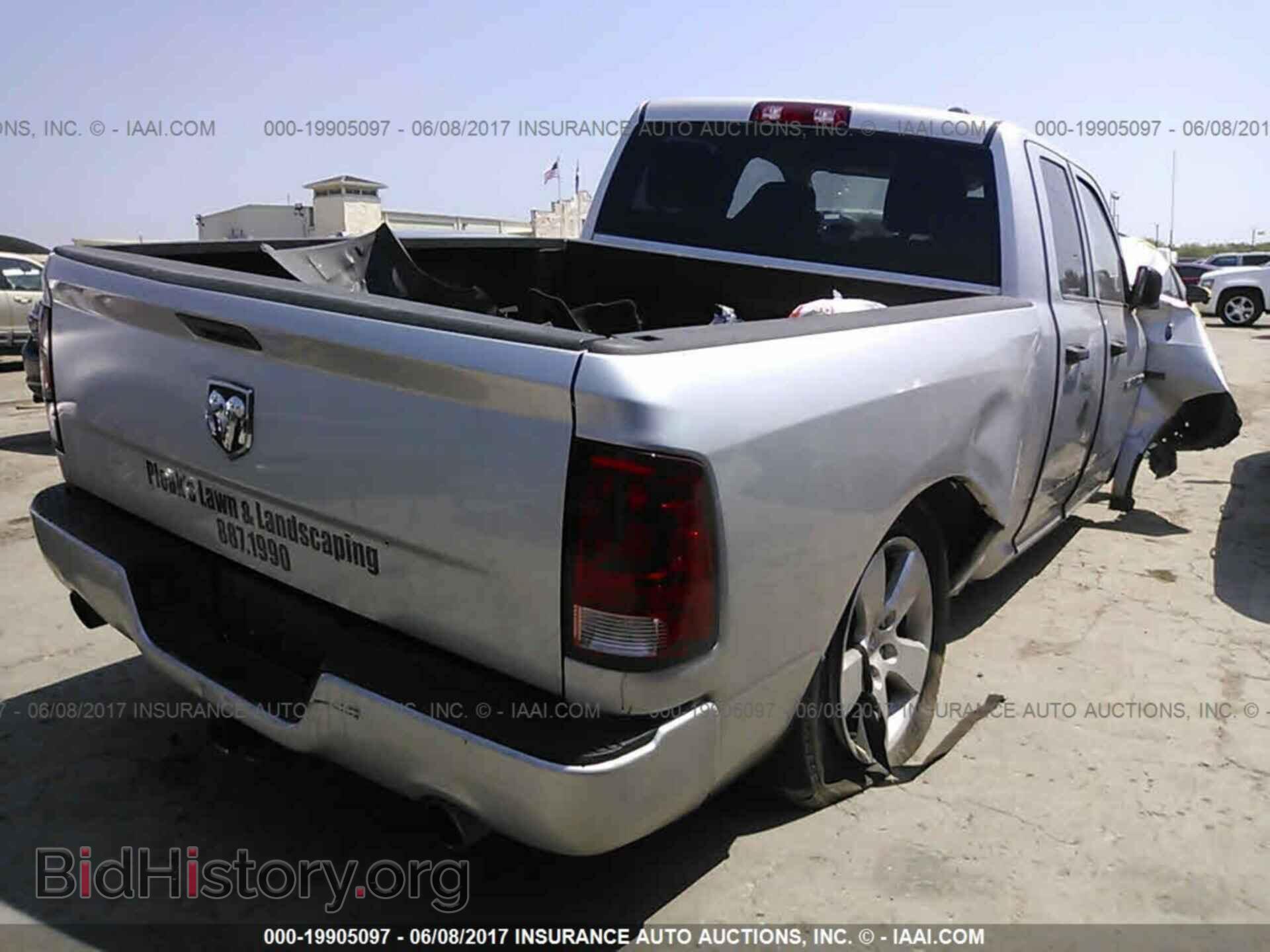 2012 Dodge Ram 1500 - VIN: 1C6RD6FT0CS310228 - Photo 4