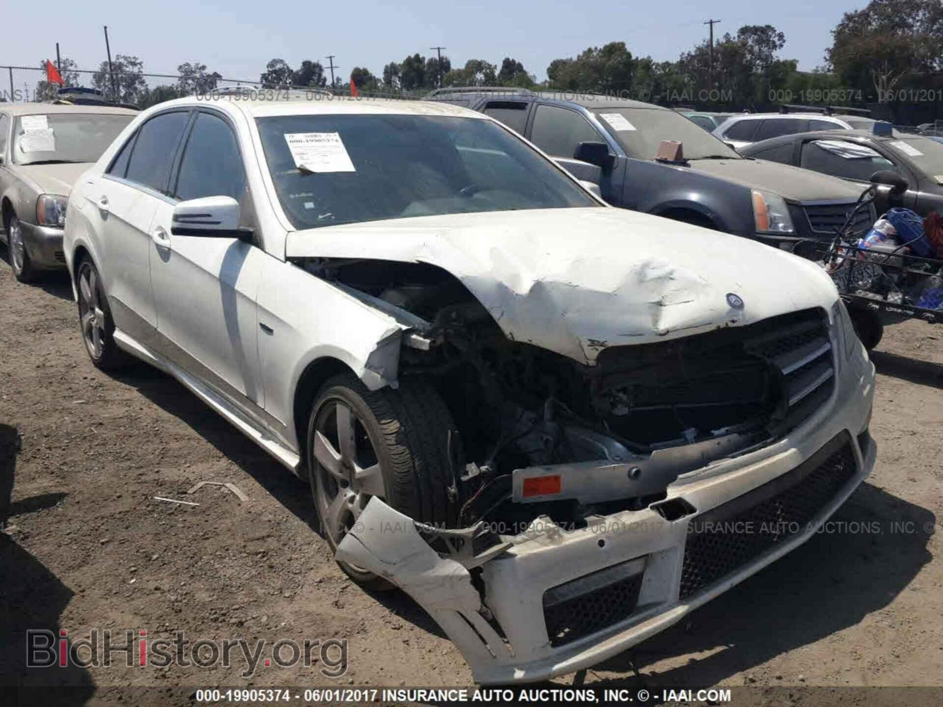 Photo WDDHF2EB3CA567539 - Mercedes-benz E 2012