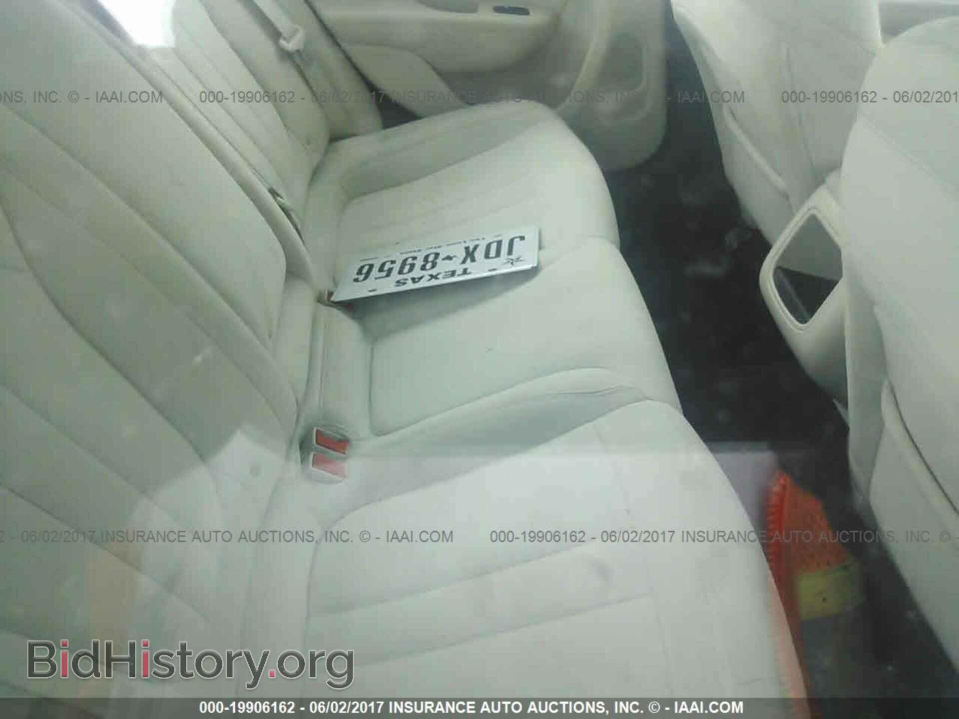 2015 Chrysler 200 - VIN: 1C3CCCAB4FN700304 - Photo 8