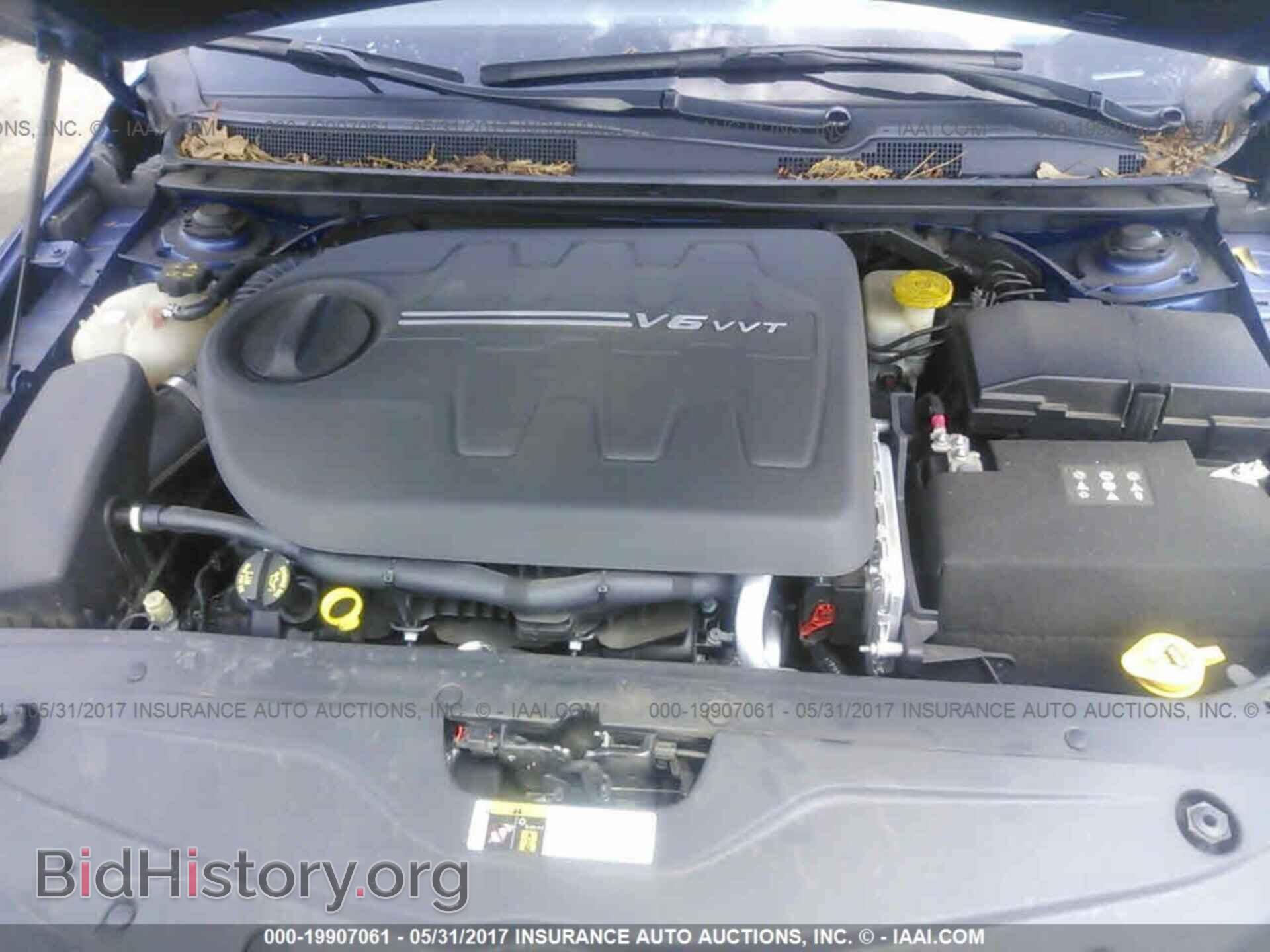 2015 Chrysler 200 - VIN: 1C3CCCBG7FN508076 - Photo 10