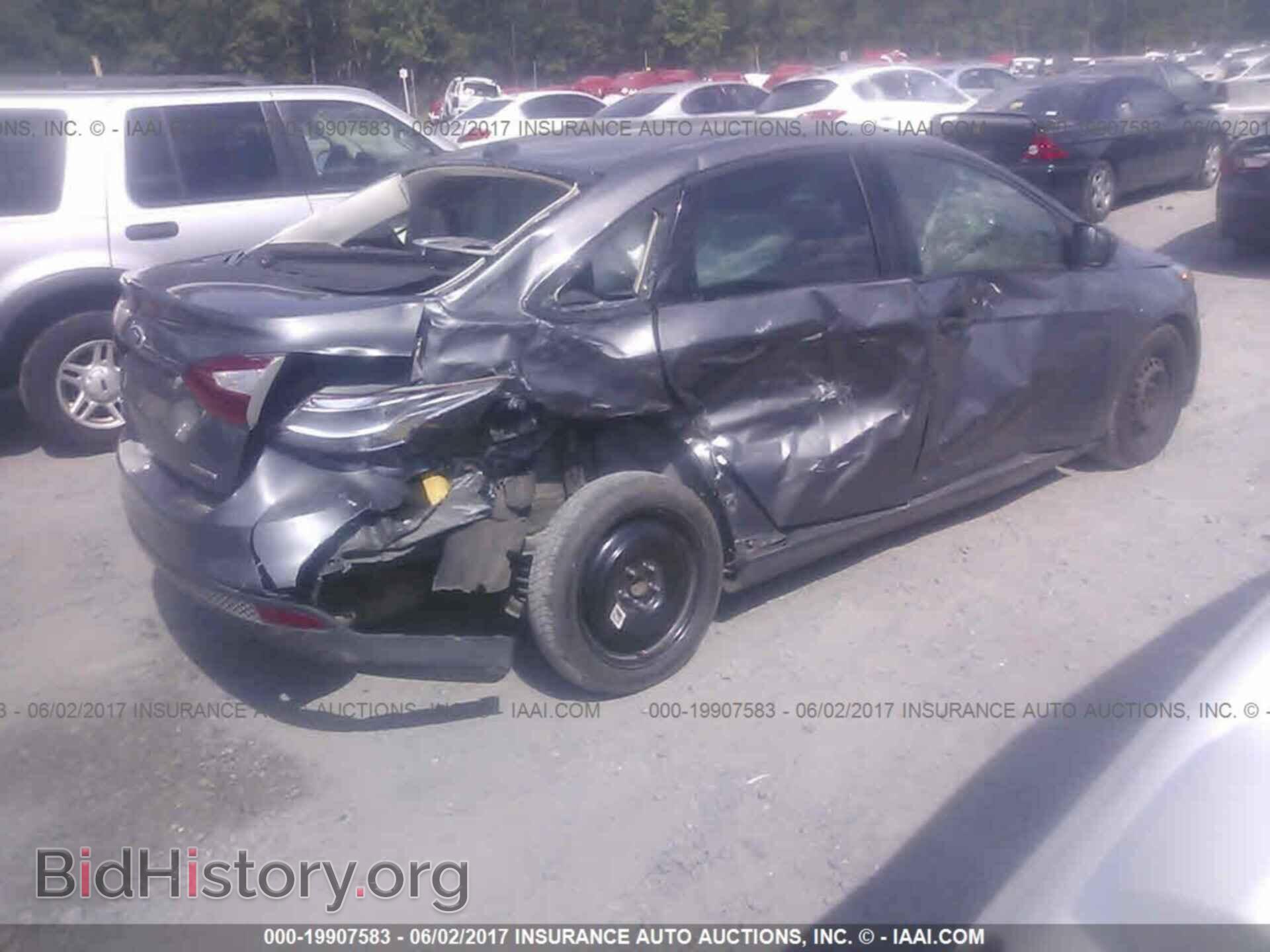 2013 Ford Focus - VIN: 1FADP3E20DL155408 - Photo 4