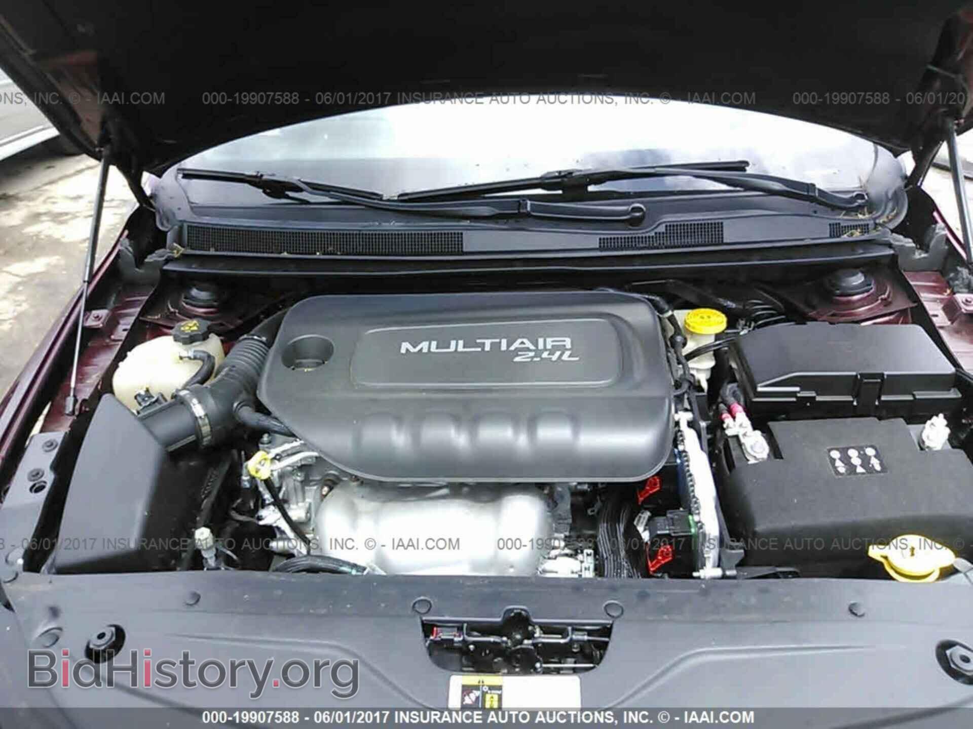 2015 Chrysler 200 - VIN: 1C3CCCBB1FN600367 - Photo 10