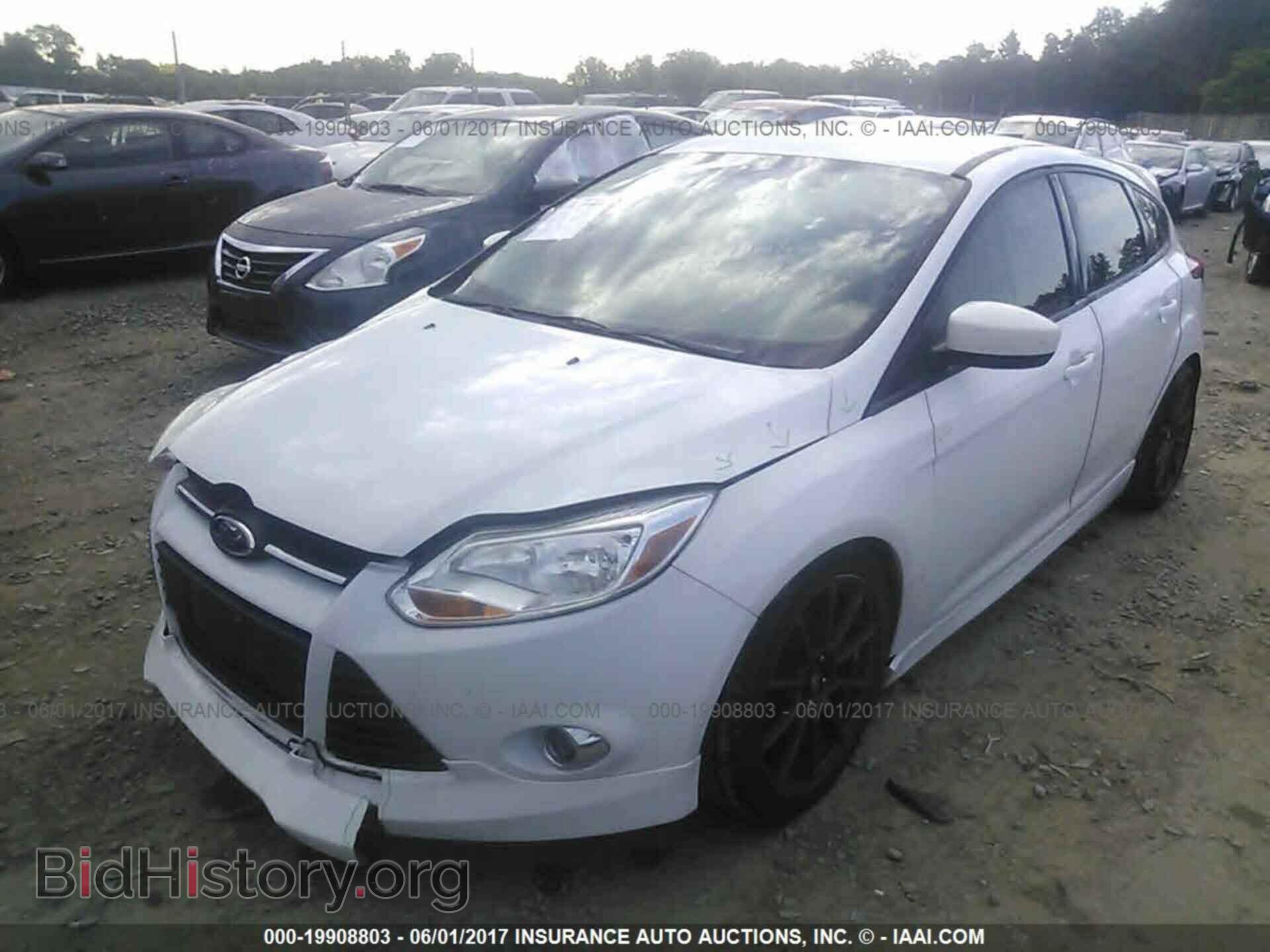 2012 Ford Focus - VIN: 1FAHP3K22CL360751 - Photo 2