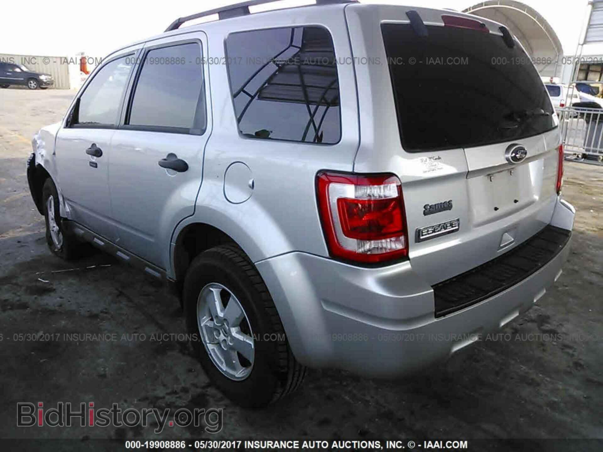 2012 Ford Escape - VIN: 1FMCU0D74CKB90706 - Фото 3
