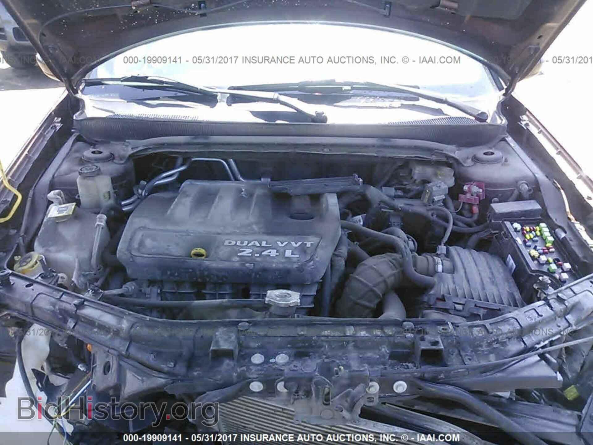 2012 Chrysler 200 - VIN: 1C3CCBBBXCN300557 - Фото 10