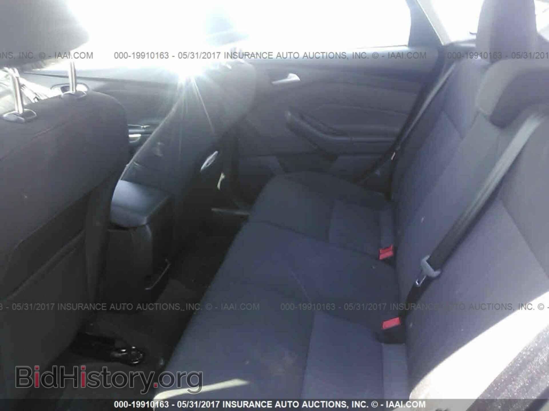 2016 Ford Focus - VIN: 1FADP3K24GL403622 - Фото 8