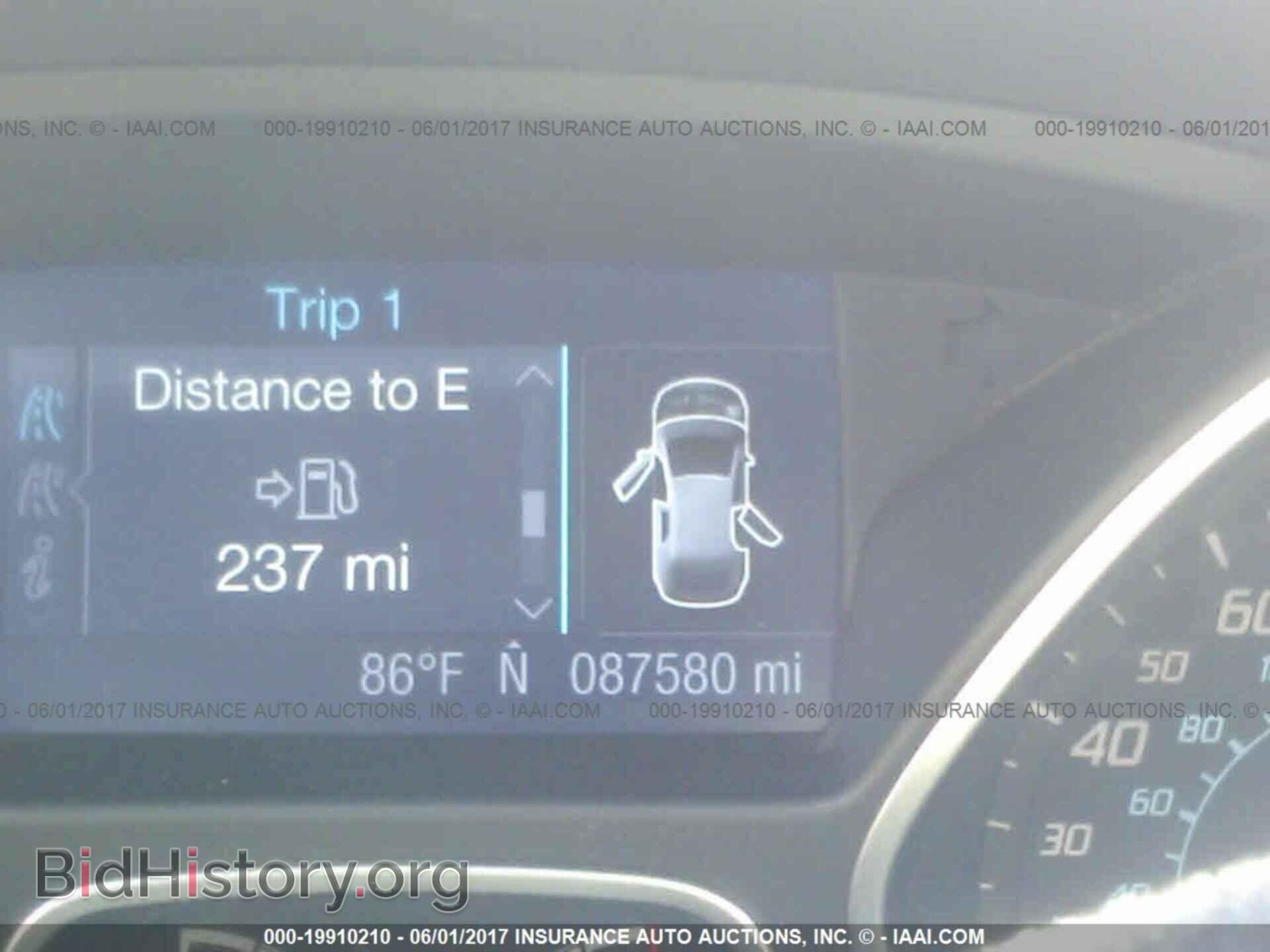 2012 Ford Focus - VIN: 1FAHP3F2XCL432323 - Photo 7