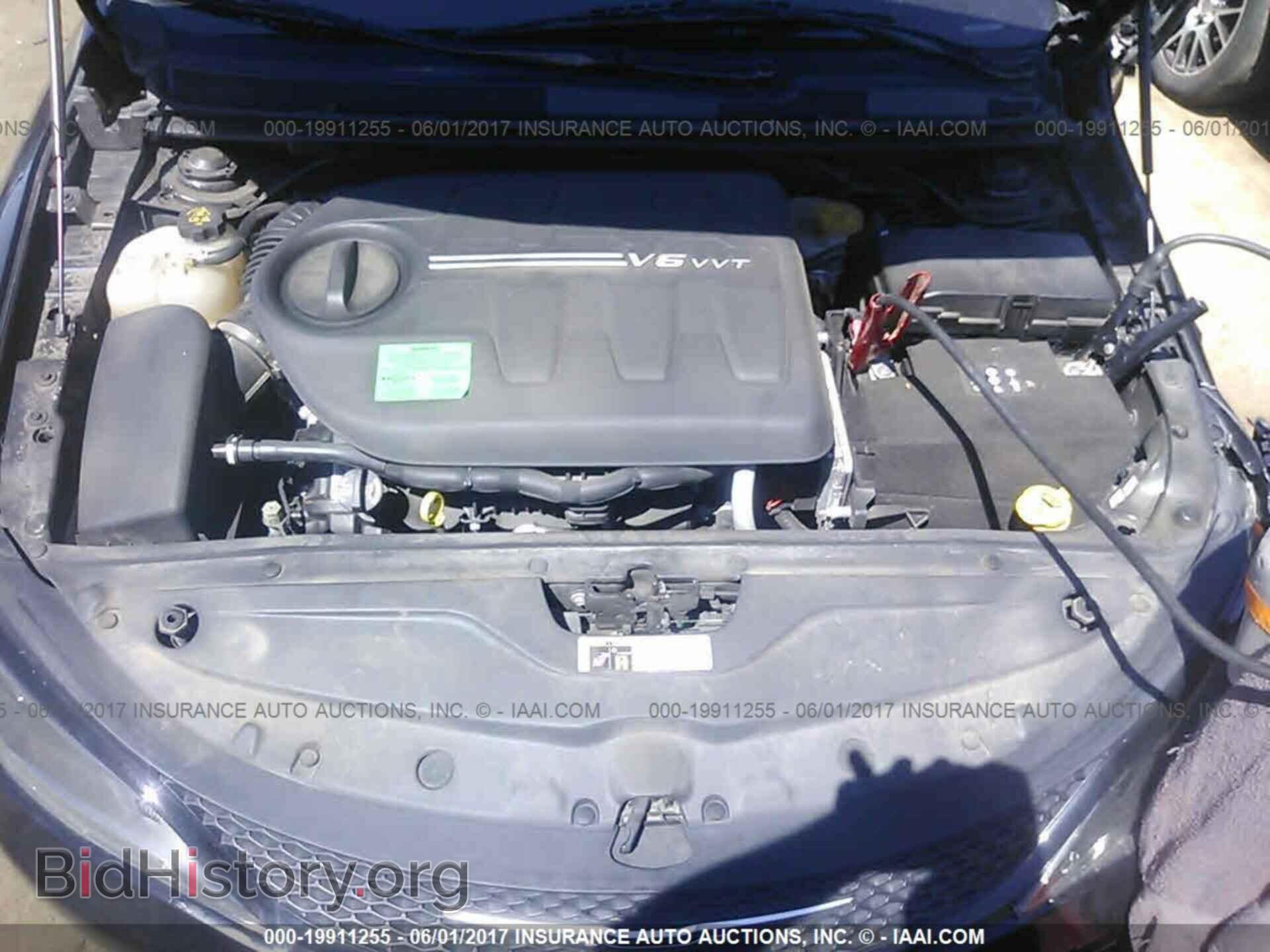 2015 Chrysler 200 - VIN: 1C3CCCBG2FN551742 - Фото 10
