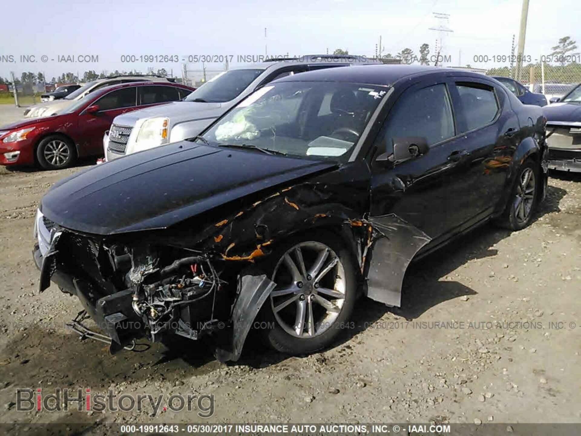 2012 Dodge Avenger - VIN: 1C3CDZAB5CN259746 - Photo 2