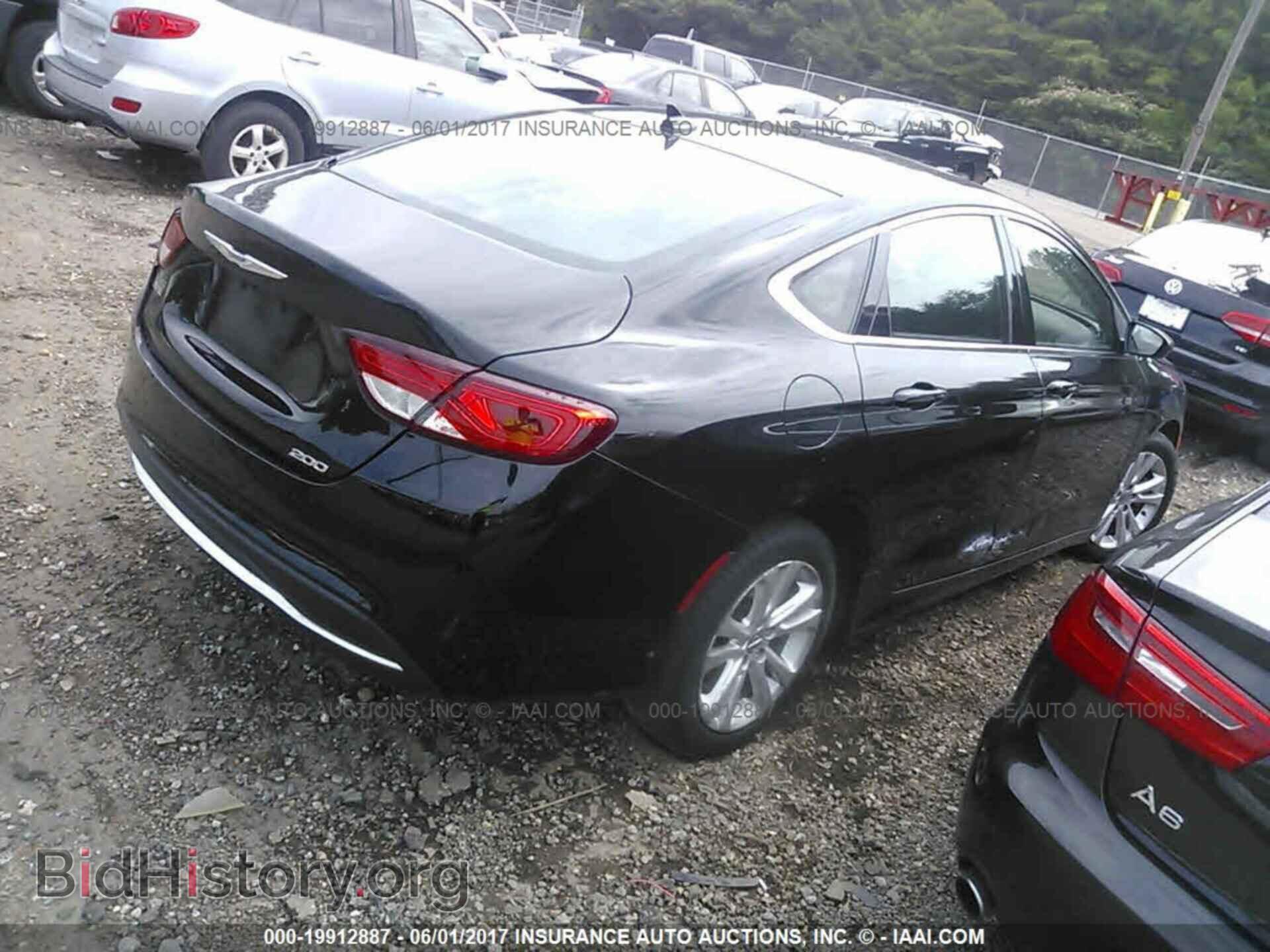 2015 Chrysler 200 - VIN: 1C3CCCAB2FN642869 - Фото 4