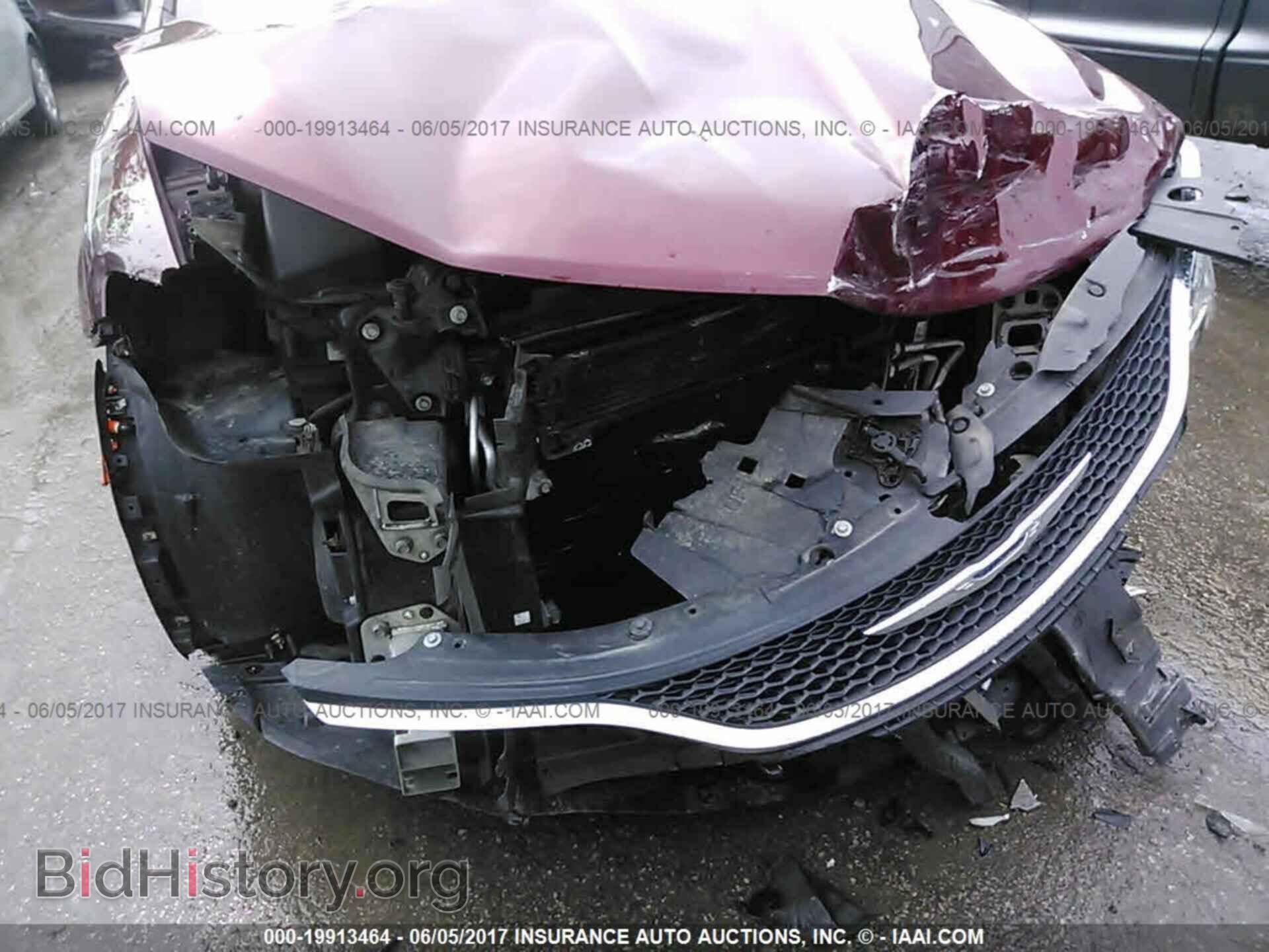 2015 Chrysler 200 - VIN: 1C3CCCAB2FN571561 - Photo 6