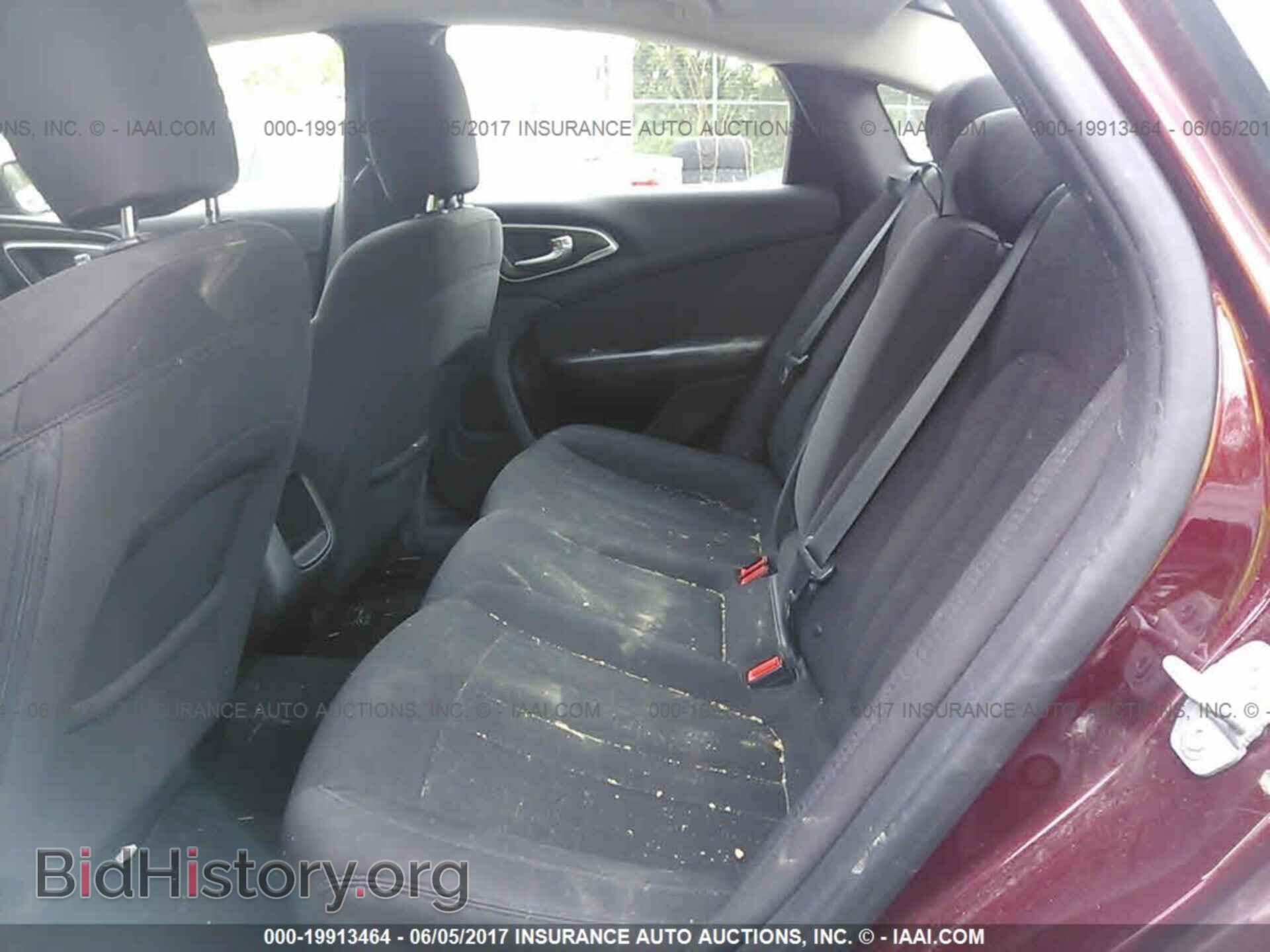2015 Chrysler 200 - VIN: 1C3CCCAB2FN571561 - Photo 8
