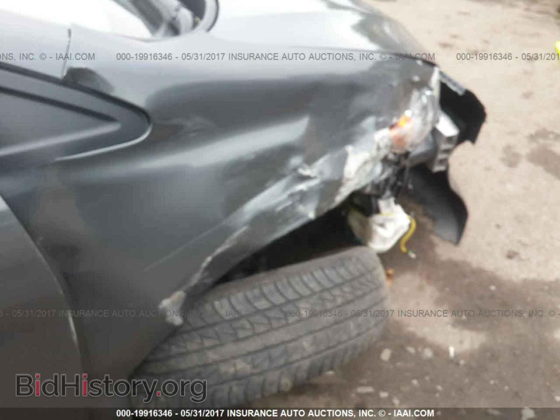 2012 Honda Civic - VIN: 2HGFB2F54CH596072 - Photo 6